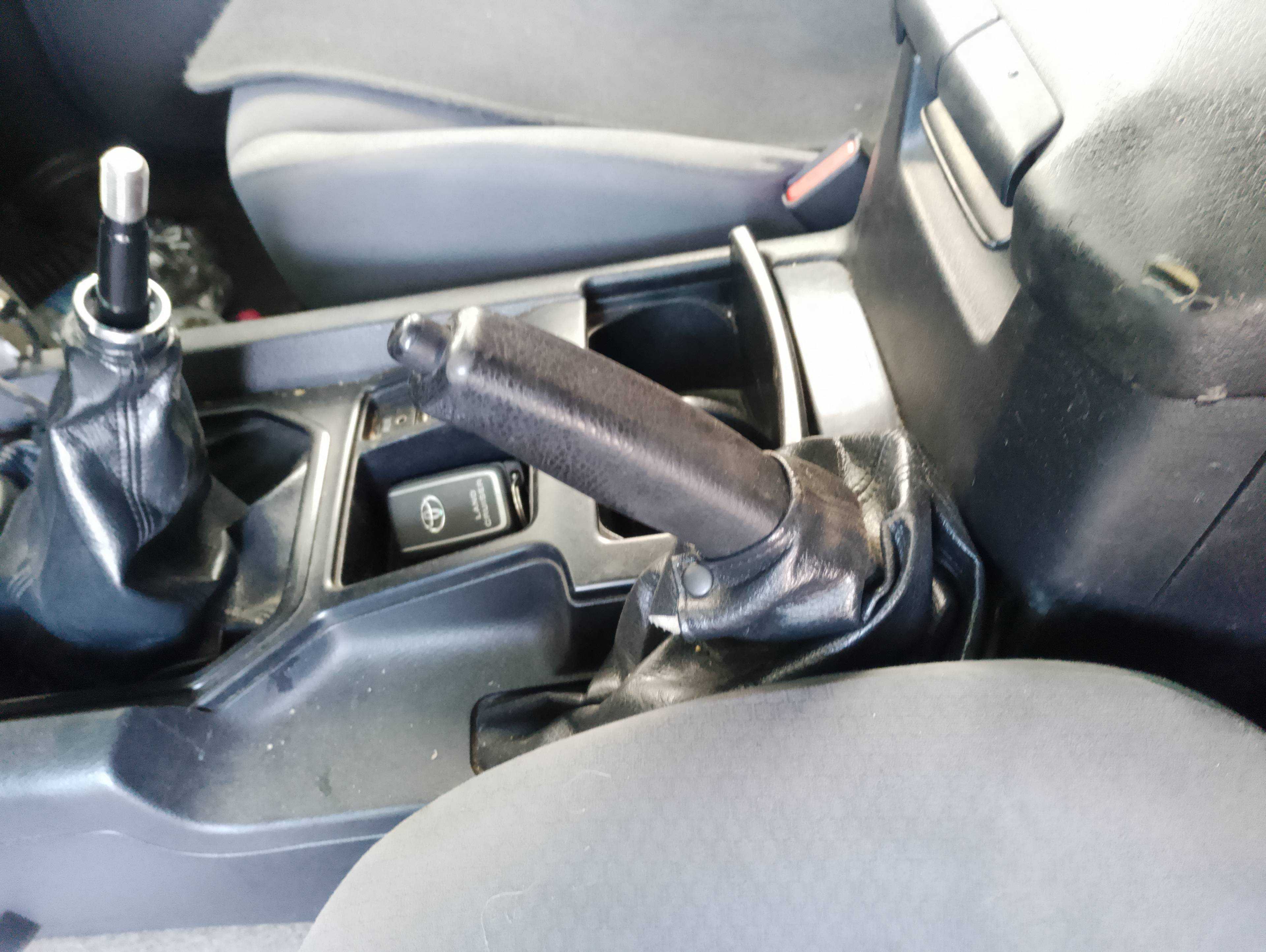 Recambio de palanca freno para toyota land cruiser (j15) referencia OEM IAM   