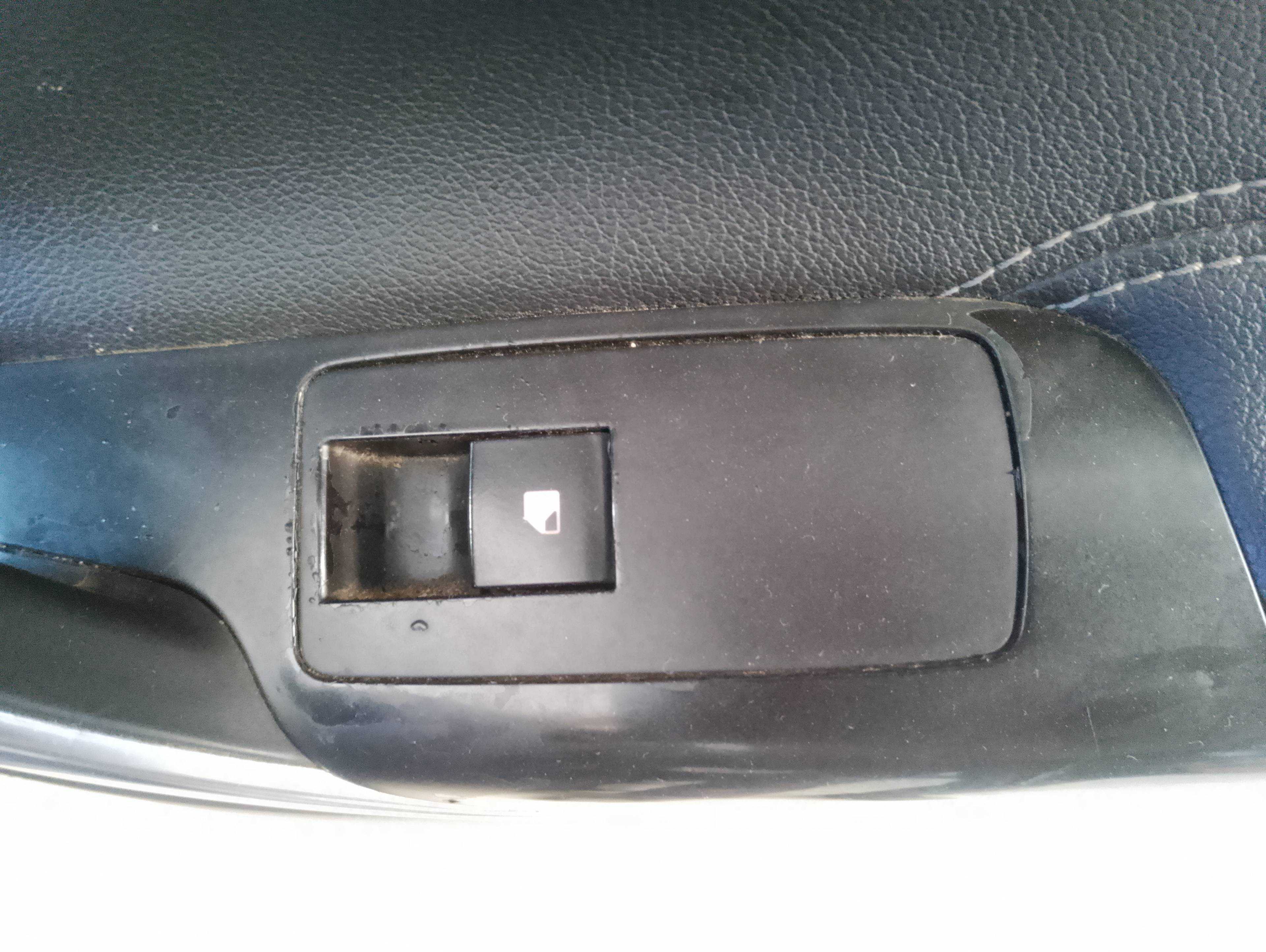 Recambio de mando elevalunas trasero derecho para opel insignia berlina cosmo referencia OEM IAM   