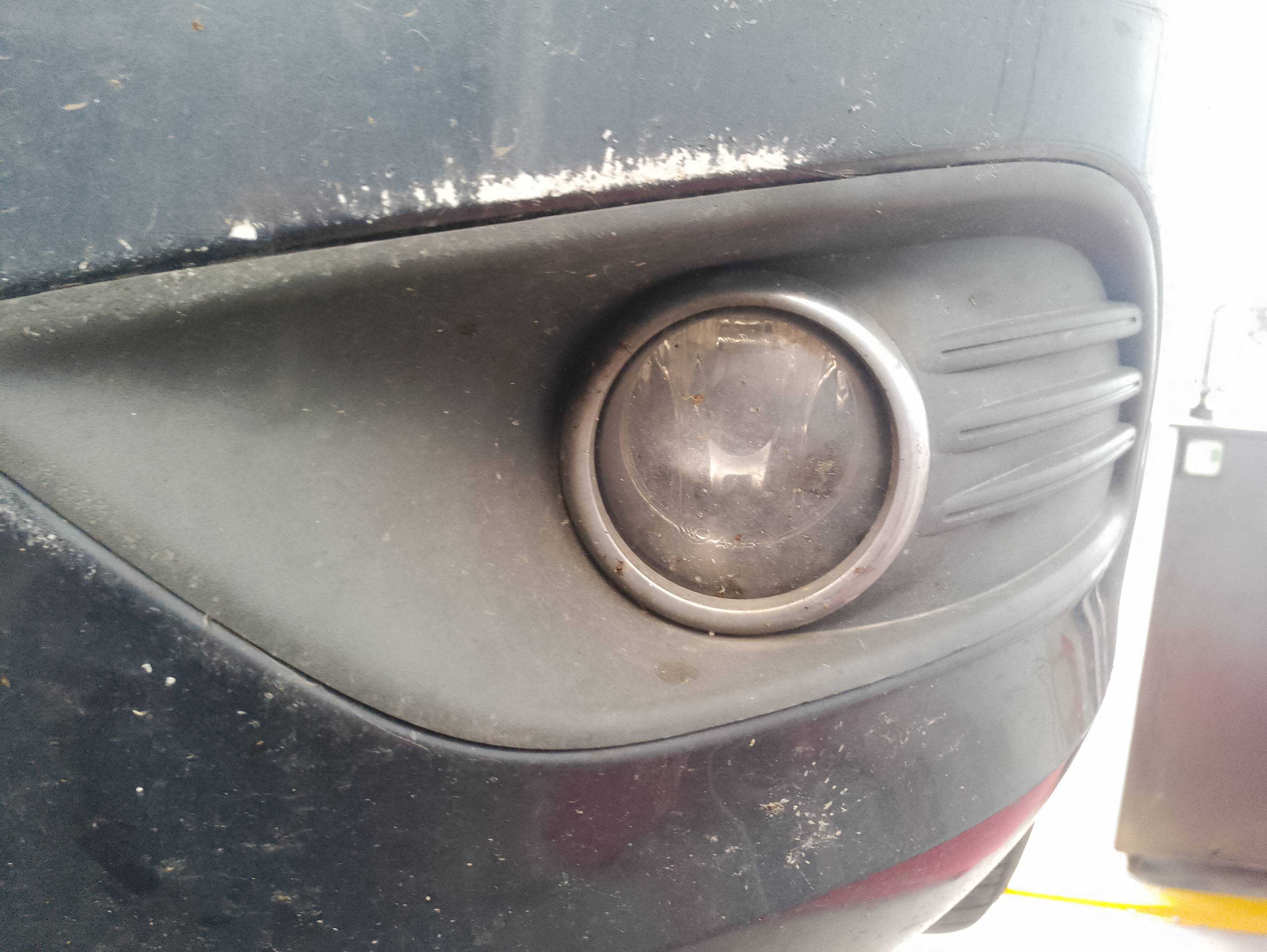 Recambio de faro antiniebla izquierdo para ford focus berlina (cap) ambiente (d) referencia OEM IAM   