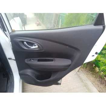Recambio de guarnecido puerta trasera derecha para renault kadjar bose edition referencia OEM IAM   