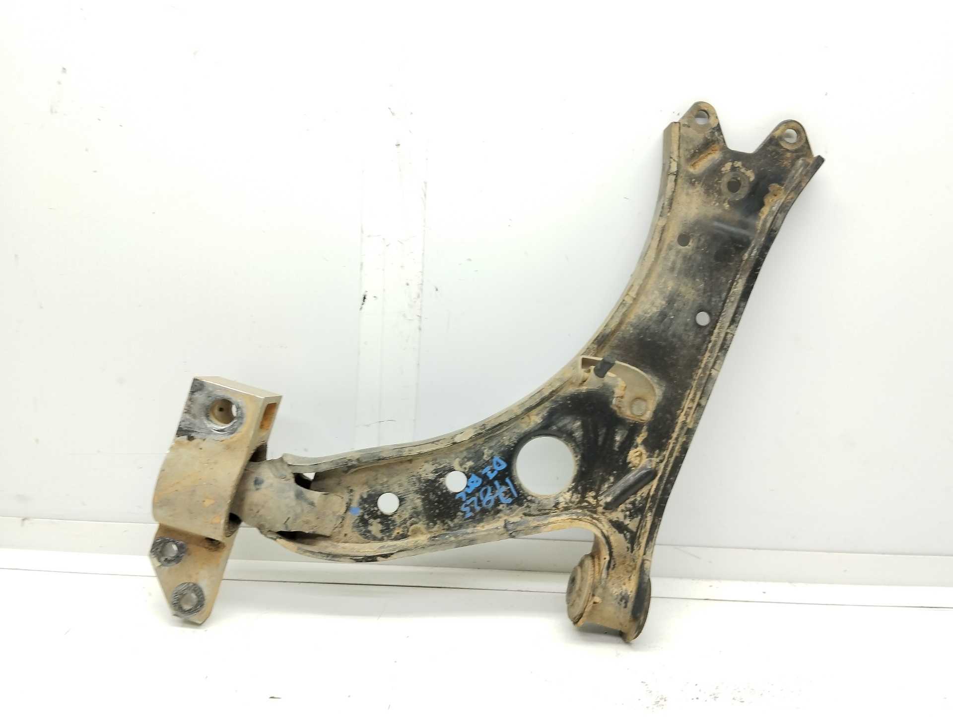 Recambio de brazo suspension inferior delantero izquierdo para volkswagen jetta (1k2) 2.0 tdi referencia OEM IAM 1K0407189E  