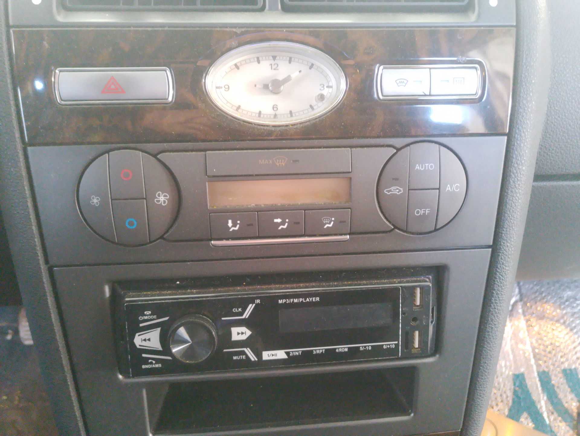 Recambio de mando climatizador para ford mondeo iii (b5y) 2.0 tdci referencia OEM IAM   