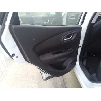 Recambio de guarnecido puerta trasera izquierda para renault kadjar bose edition referencia OEM IAM   
