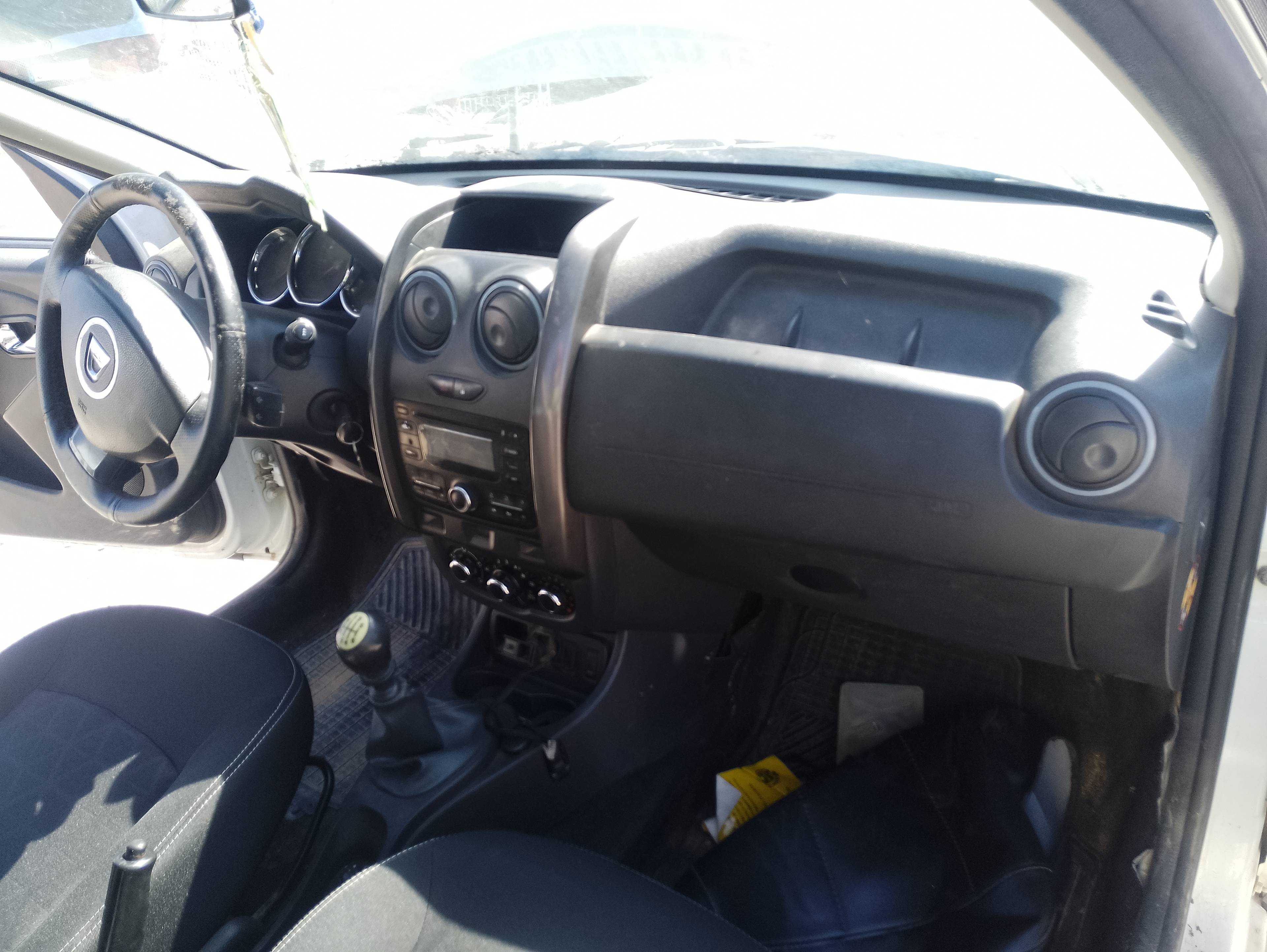 Recambio de salpicadero para dacia duster ambiance 4x2 referencia OEM IAM   