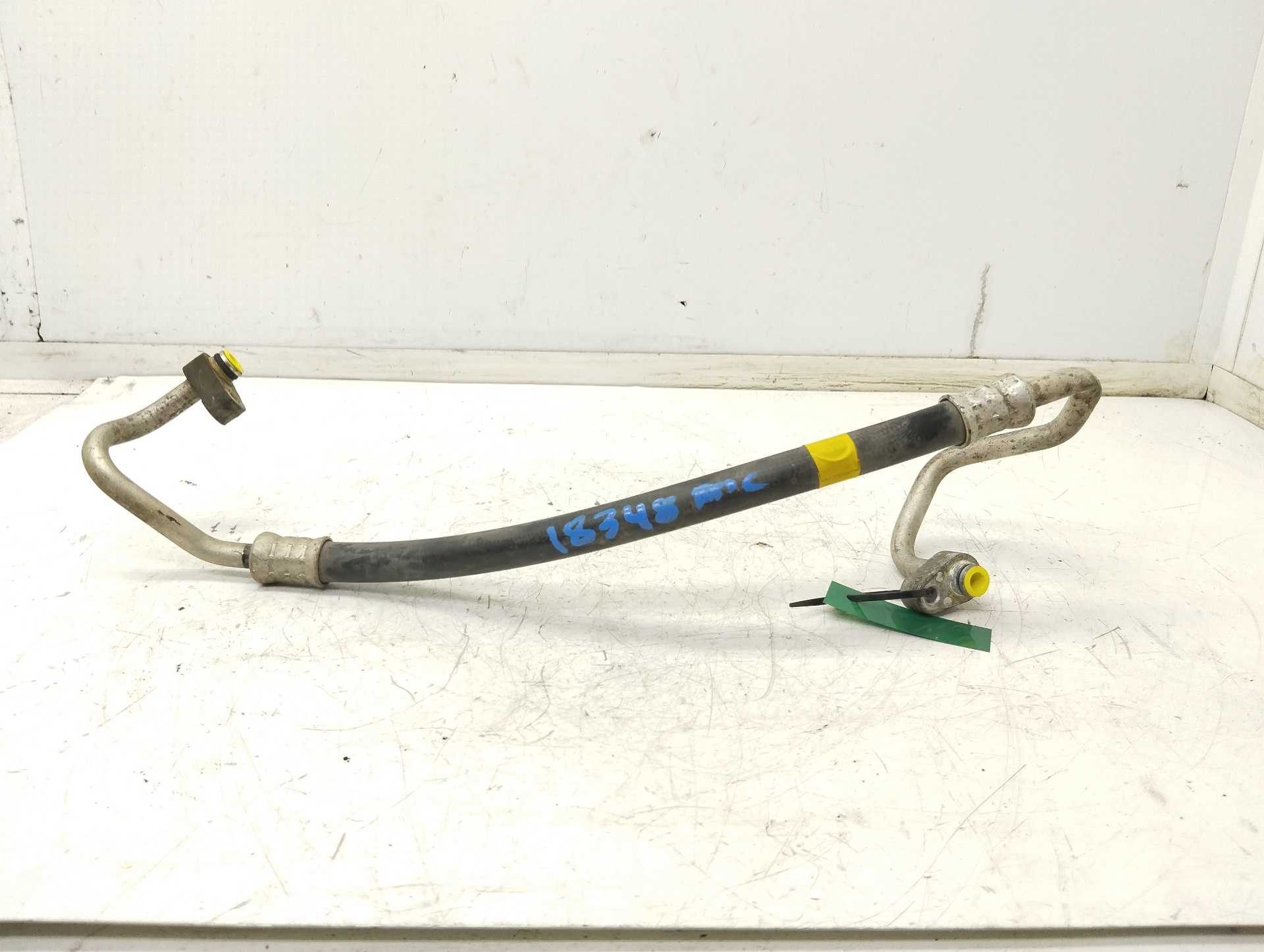 Recambio de tubos aire acondicionado para toyota yaris (ksp9/scp9/nlp9) básico referencia OEM IAM  887110D260 