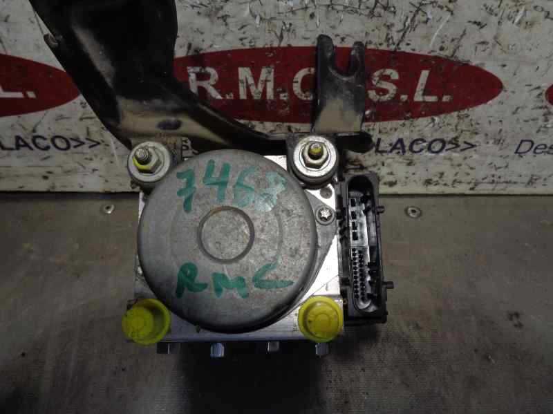 Recambio de abs para renault clio iii 1.2 16v referencia OEM IAM 265800559  