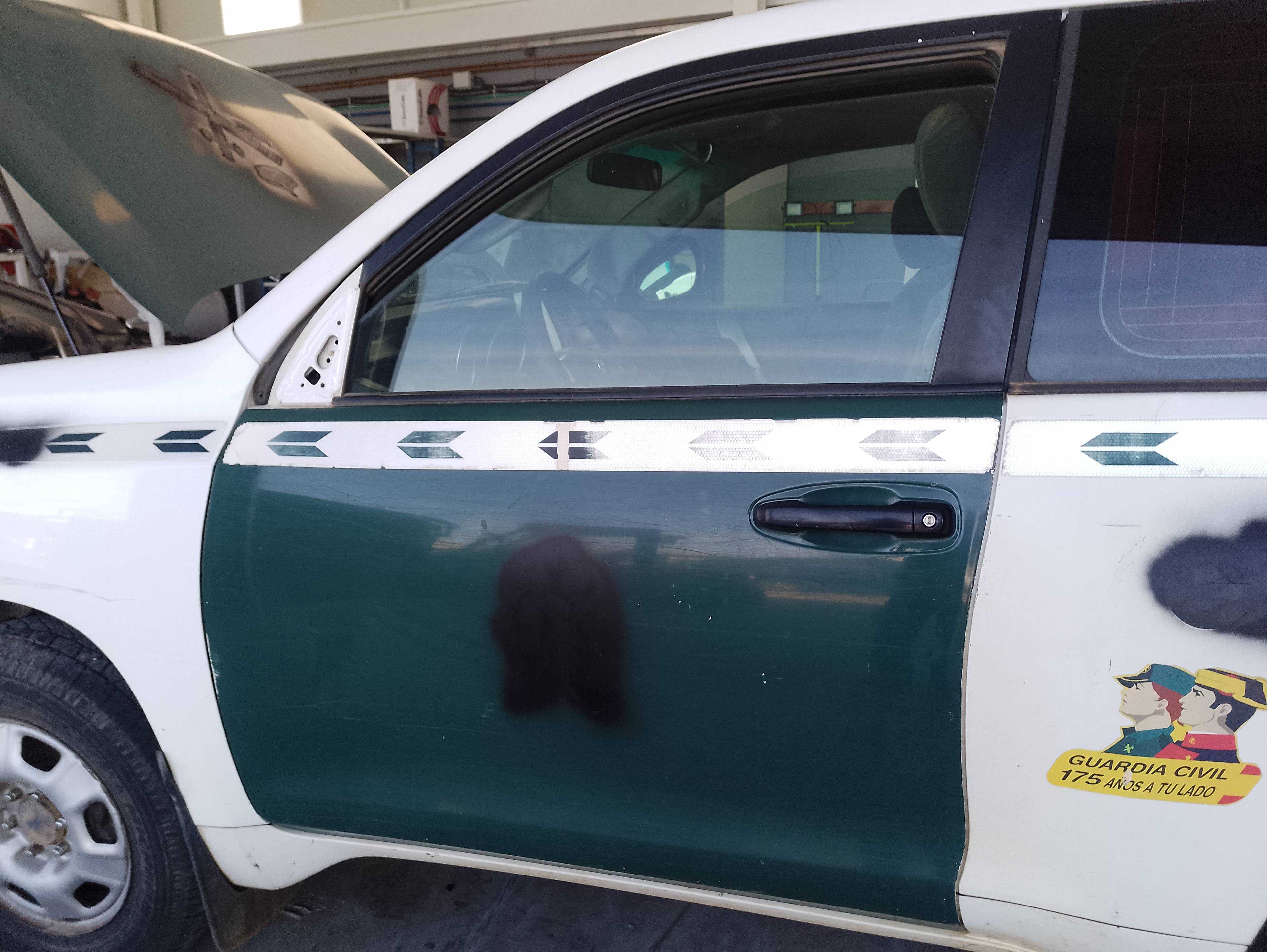 Recambio de puerta delantera izquierda para toyota land cruiser (j15) referencia OEM IAM   