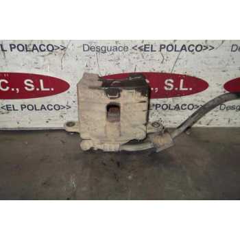 PINZA DE FRENO TRASERA DERECHA 