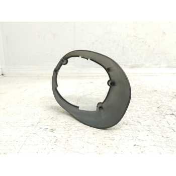 MOLDURA ANTINIEBLA DERECHA 620943529R 