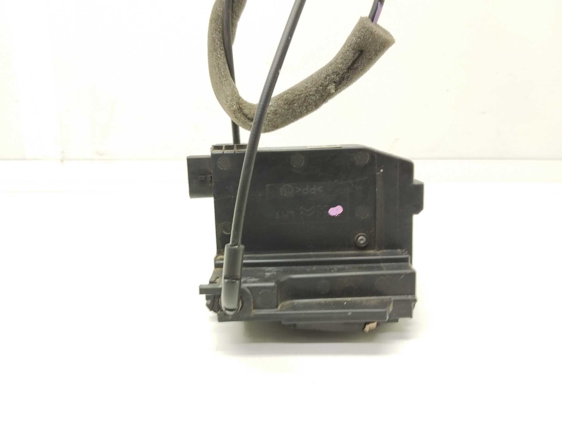 Recambio de cerradura puerta trasera izquierda para citroën c4 picasso origins referencia OEM IAM 9810310880  