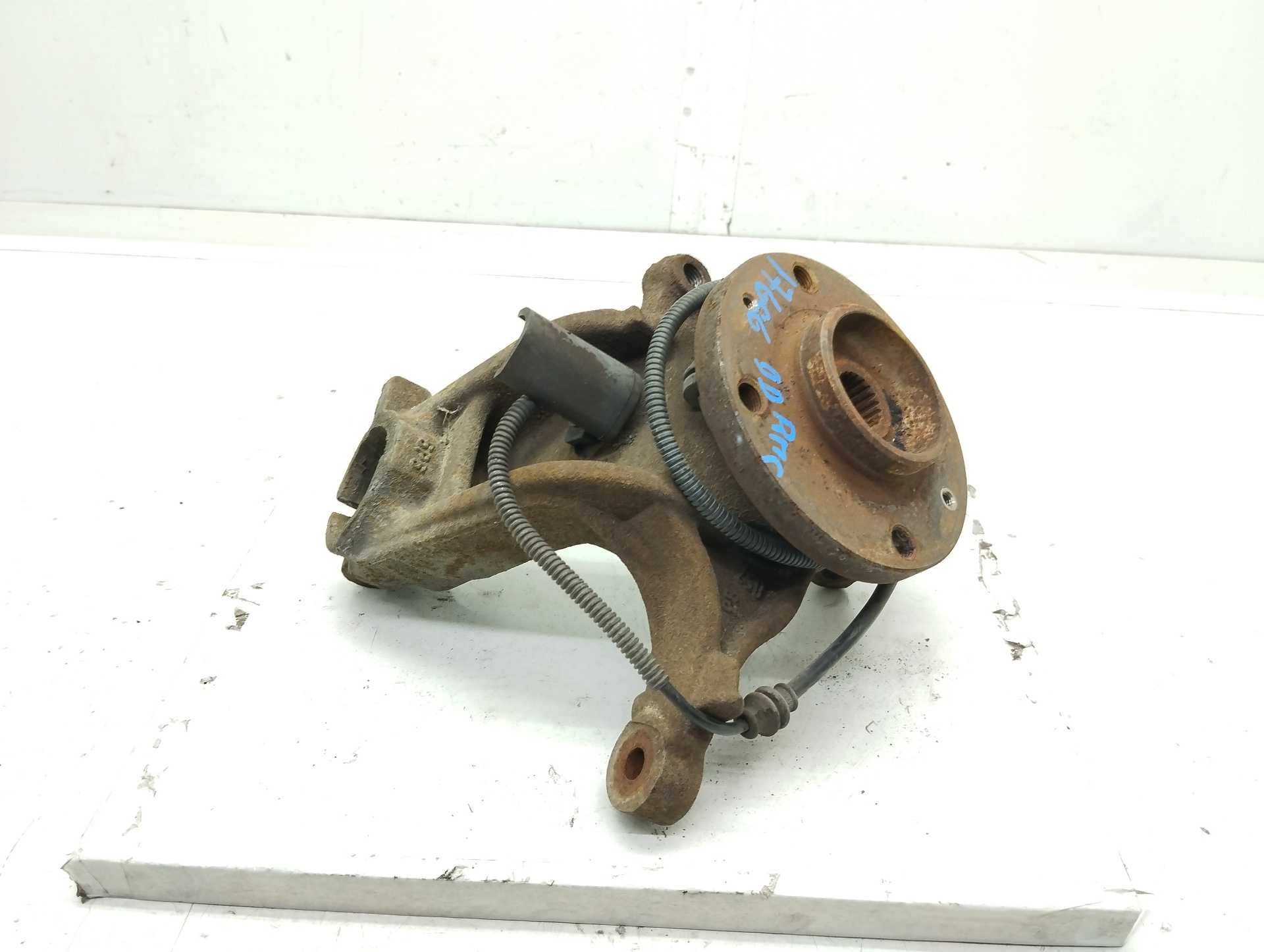 Recambio de mangueta delantera derecha para citroën c2 1.4 hdi referencia OEM IAM  1607557580 