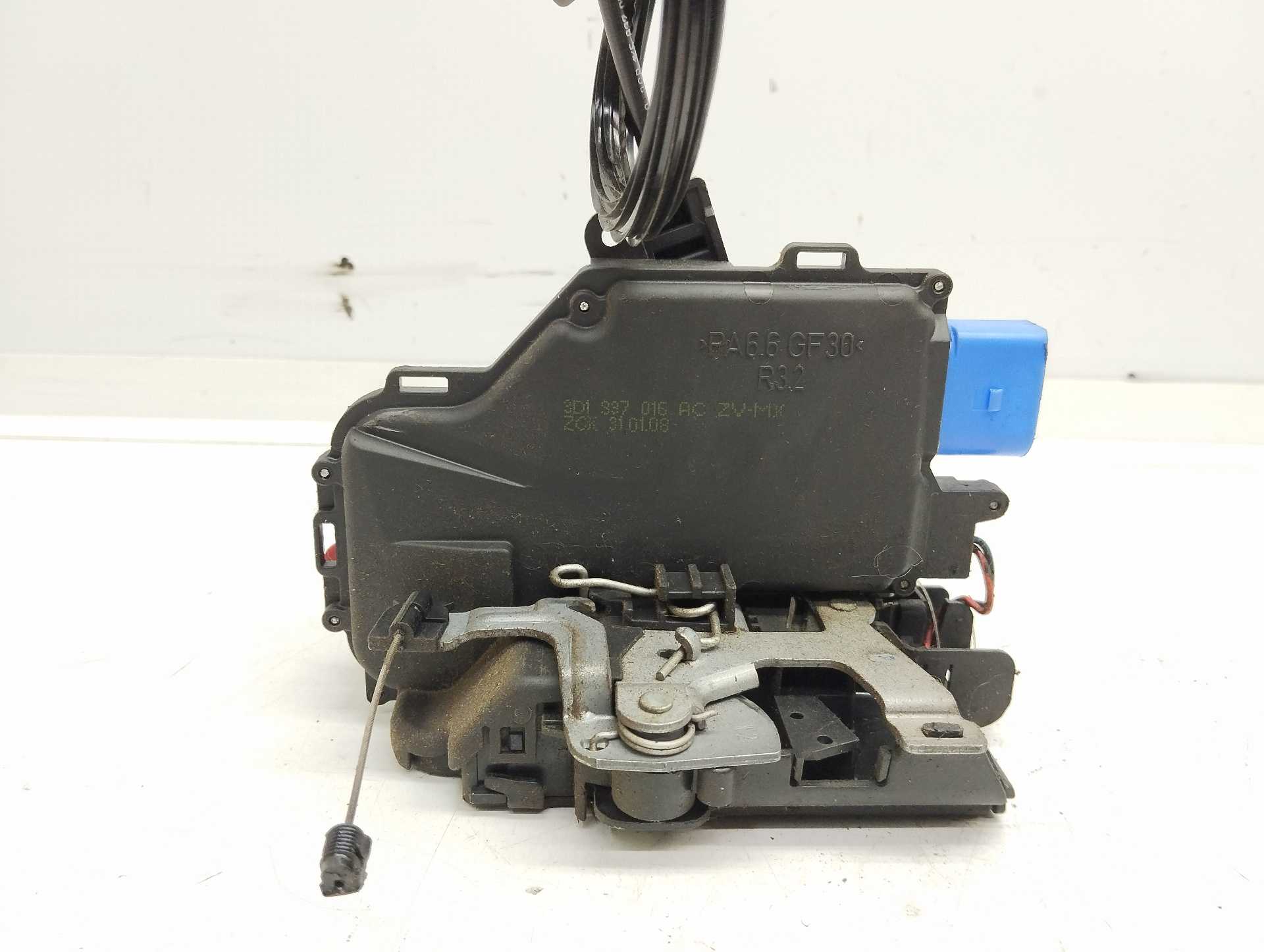 Recambio de cerradura puerta delantera derecha para volkswagen jetta (1k2) 2.0 tdi referencia OEM IAM 3D1387016AC  