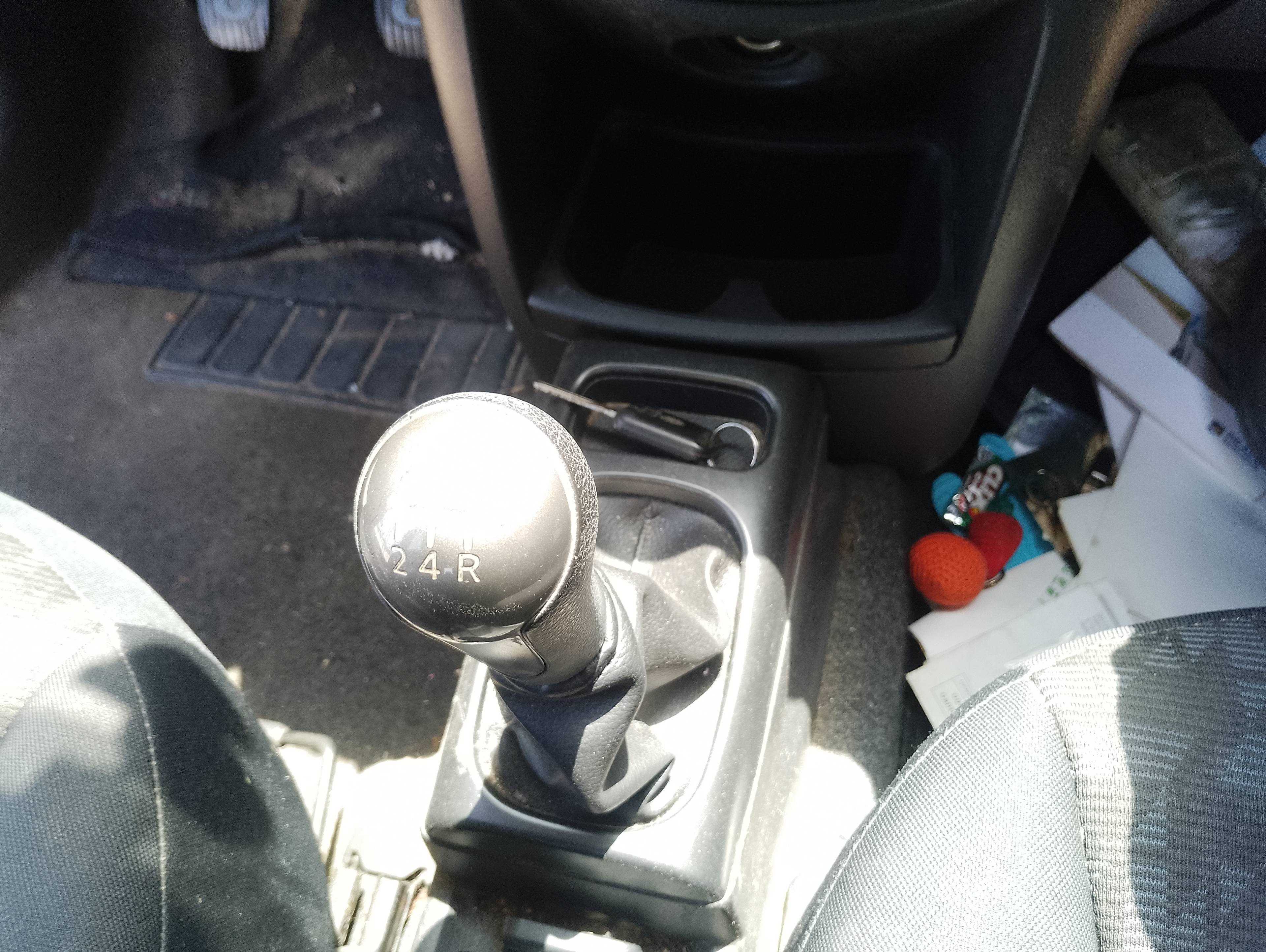 Recambio de palanca cambio para nissan note (e11e) acenta referencia OEM IAM   