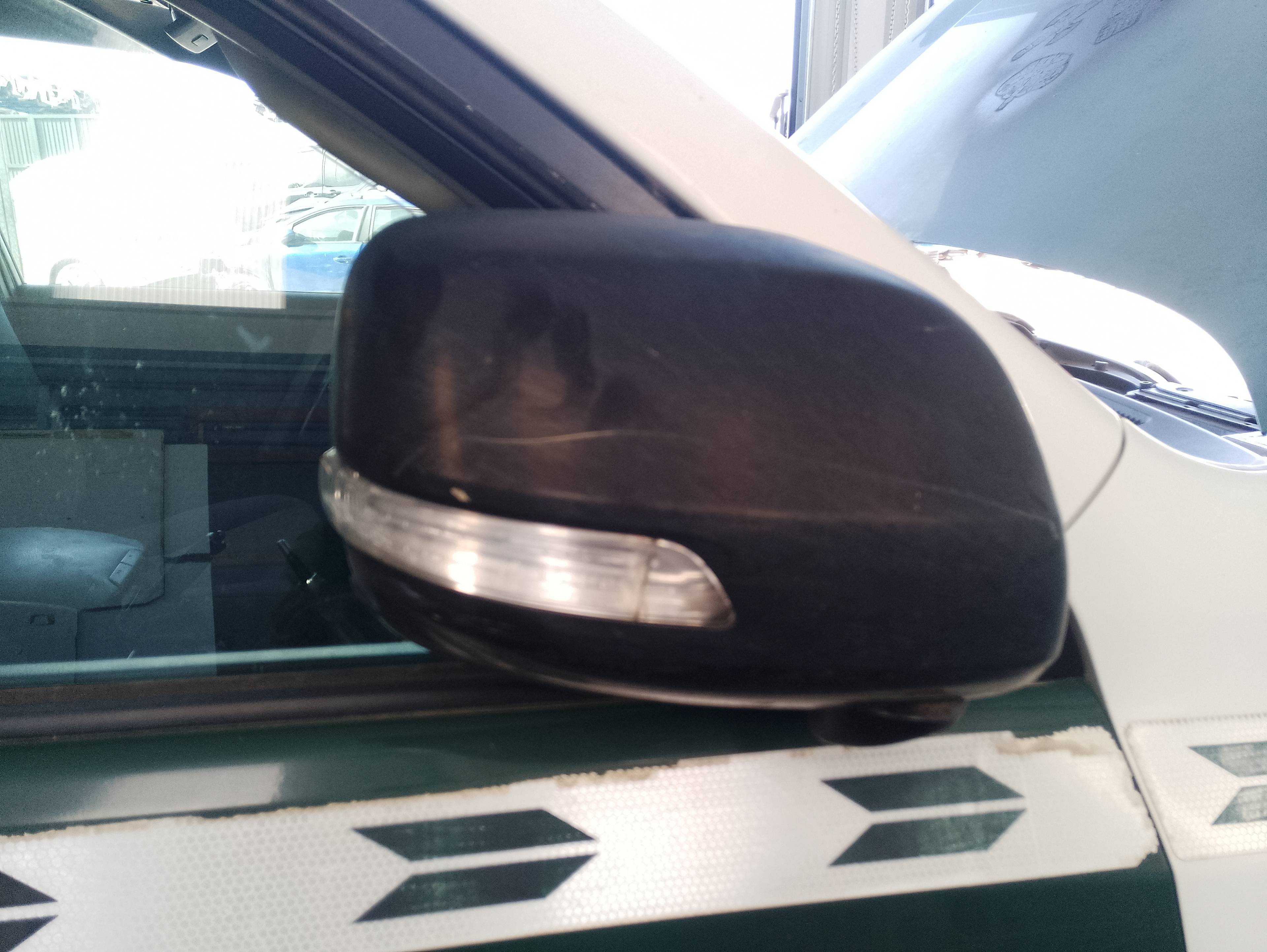 Recambio de retrovisor derecho para toyota land cruiser (j15) referencia OEM IAM   