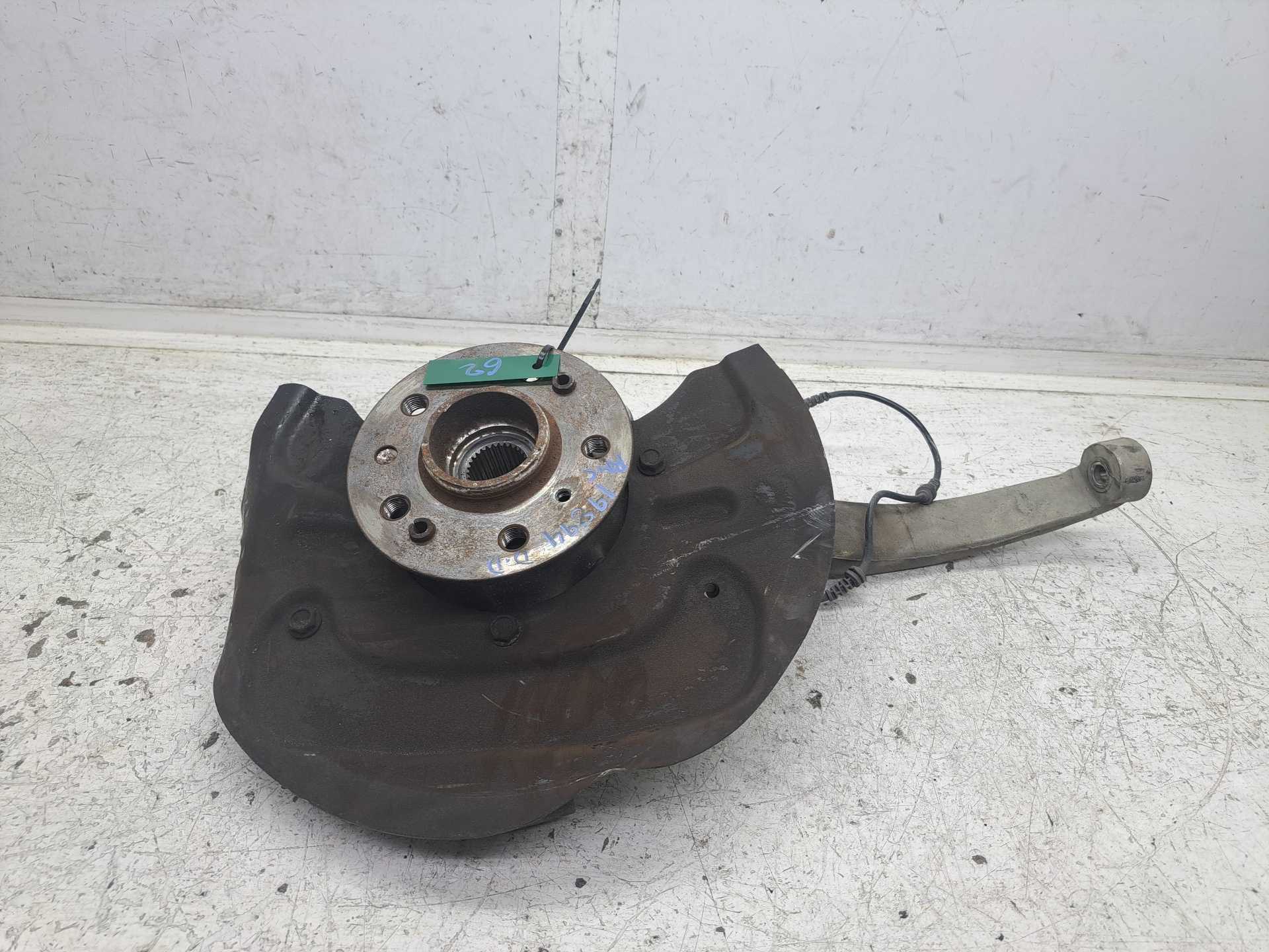 Recambio de mangueta delantera derecha para mercedes-benz clase gl (x164) 350 bluetec (164.824) referencia OEM IAM 060643  