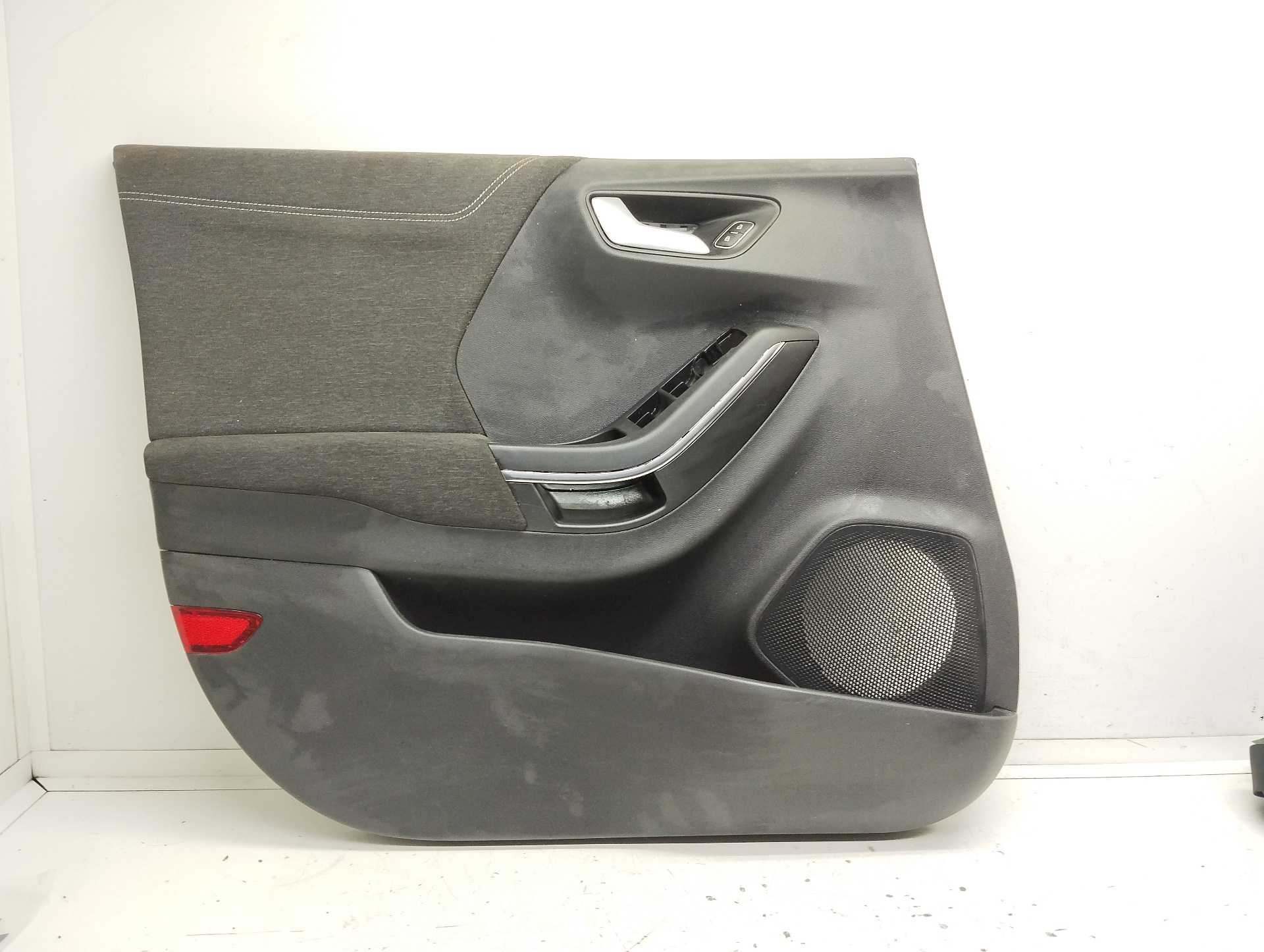 Recambio de guarnecido puerta delantera izquierda para ford puma hybrid st-line referencia OEM IAM L1TBS23891A  