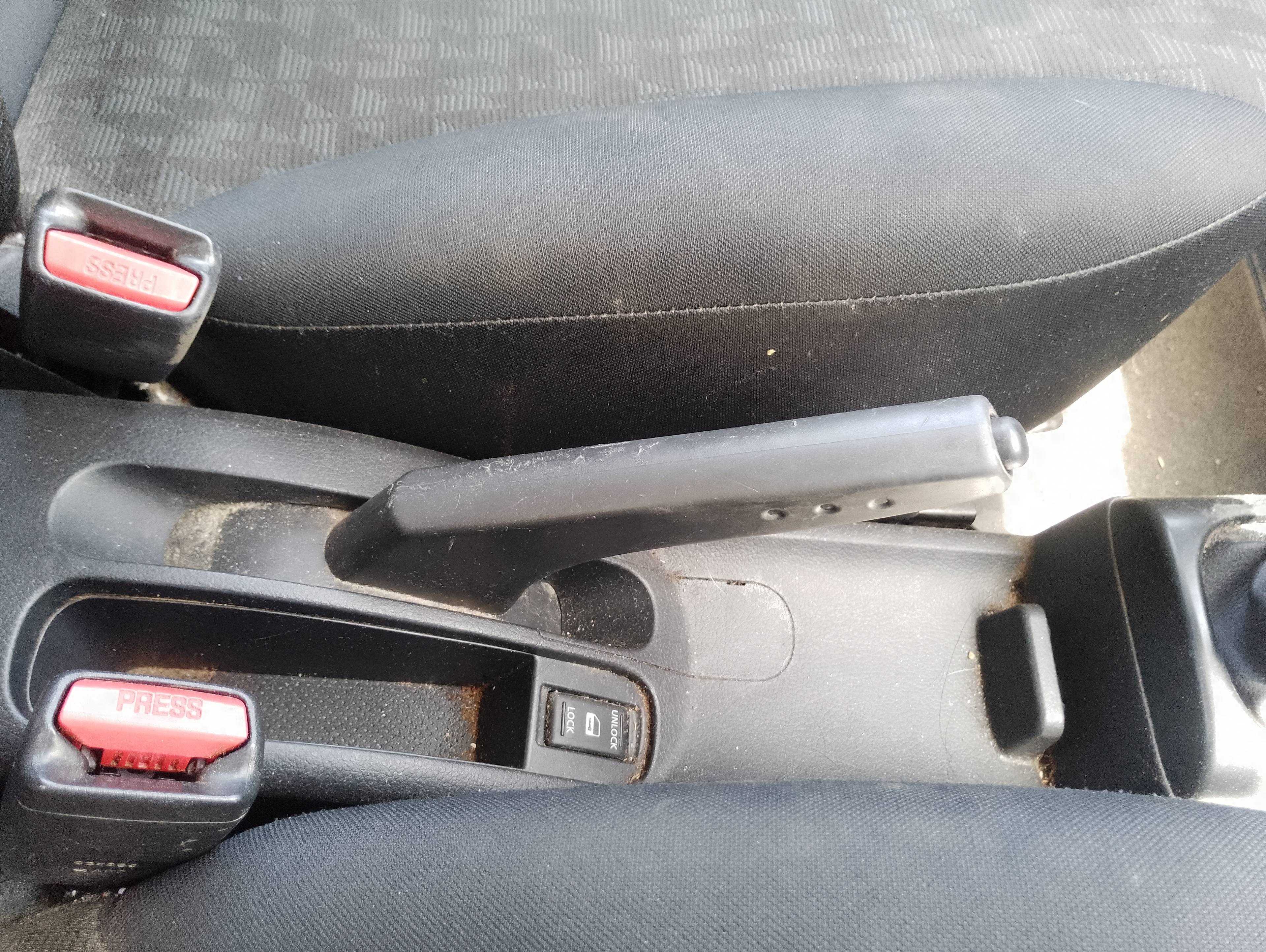Recambio de palanca freno para nissan note (e11e) acenta referencia OEM IAM   