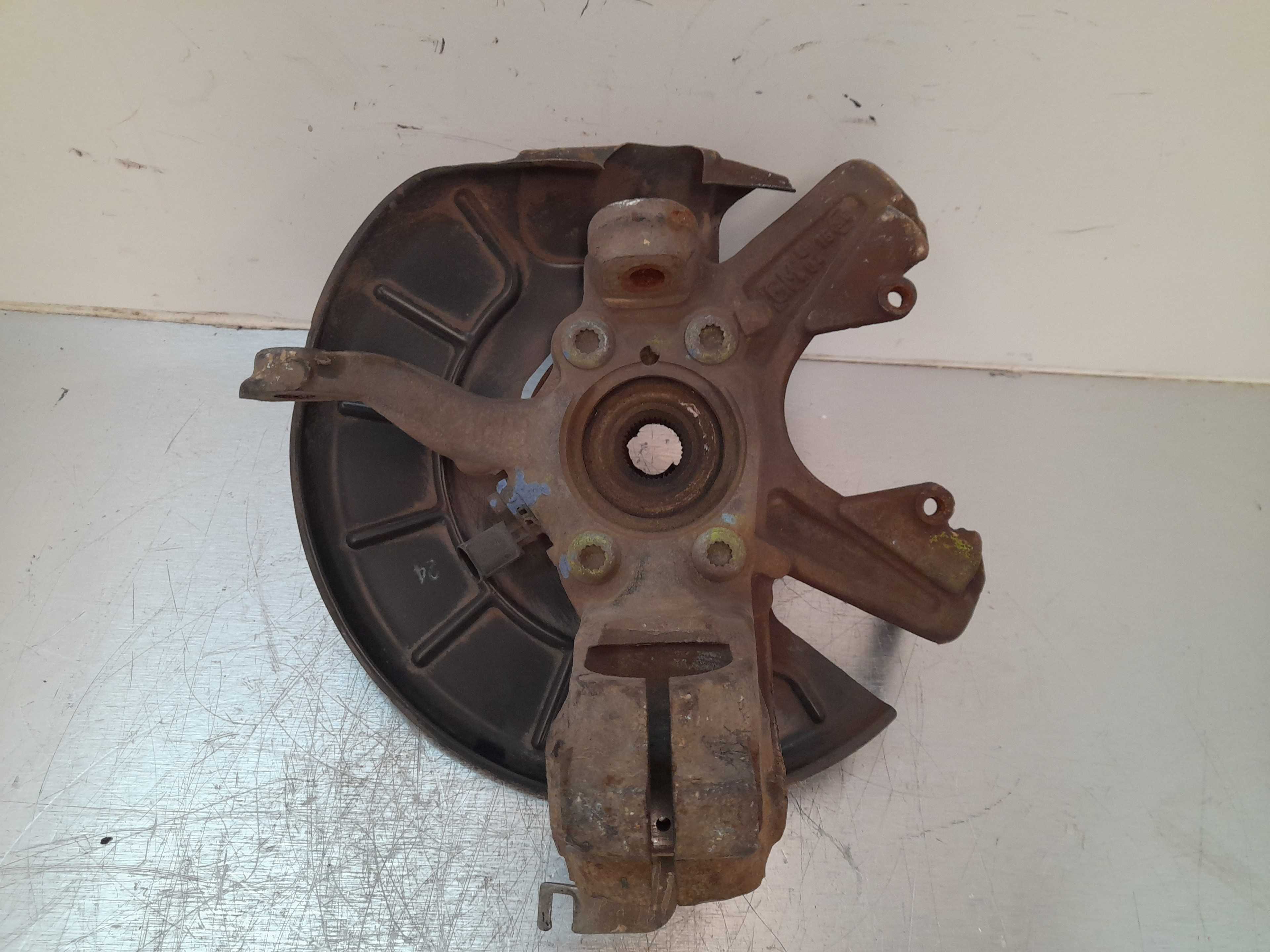 Recambio de mangueta delantera derecha para skoda octavia berlina (1z3) active referencia OEM IAM   