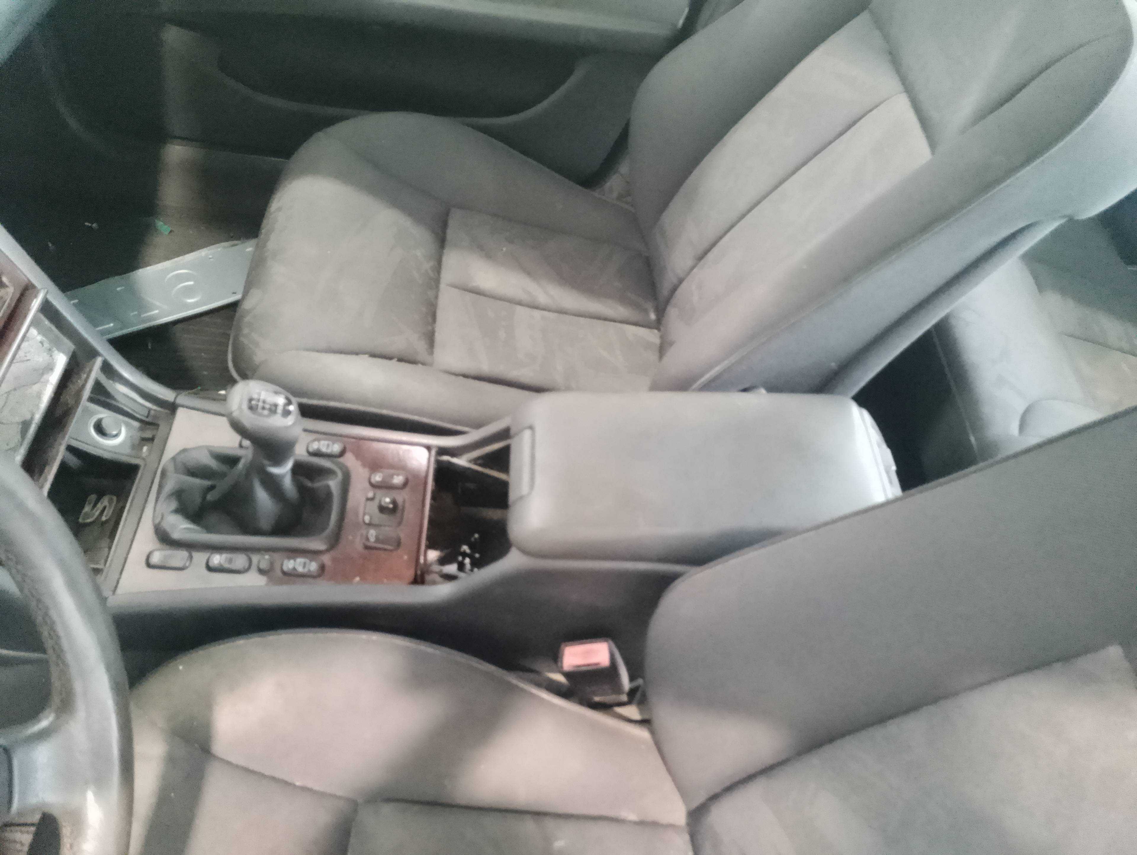 Recambio de apoyabrazos central para mercedes-benz clase e (w210) berlina 200 (210.035) referencia OEM IAM   