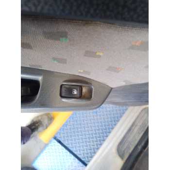 MANDO ELEVALUNAS TRASERO IZQUIERDO 