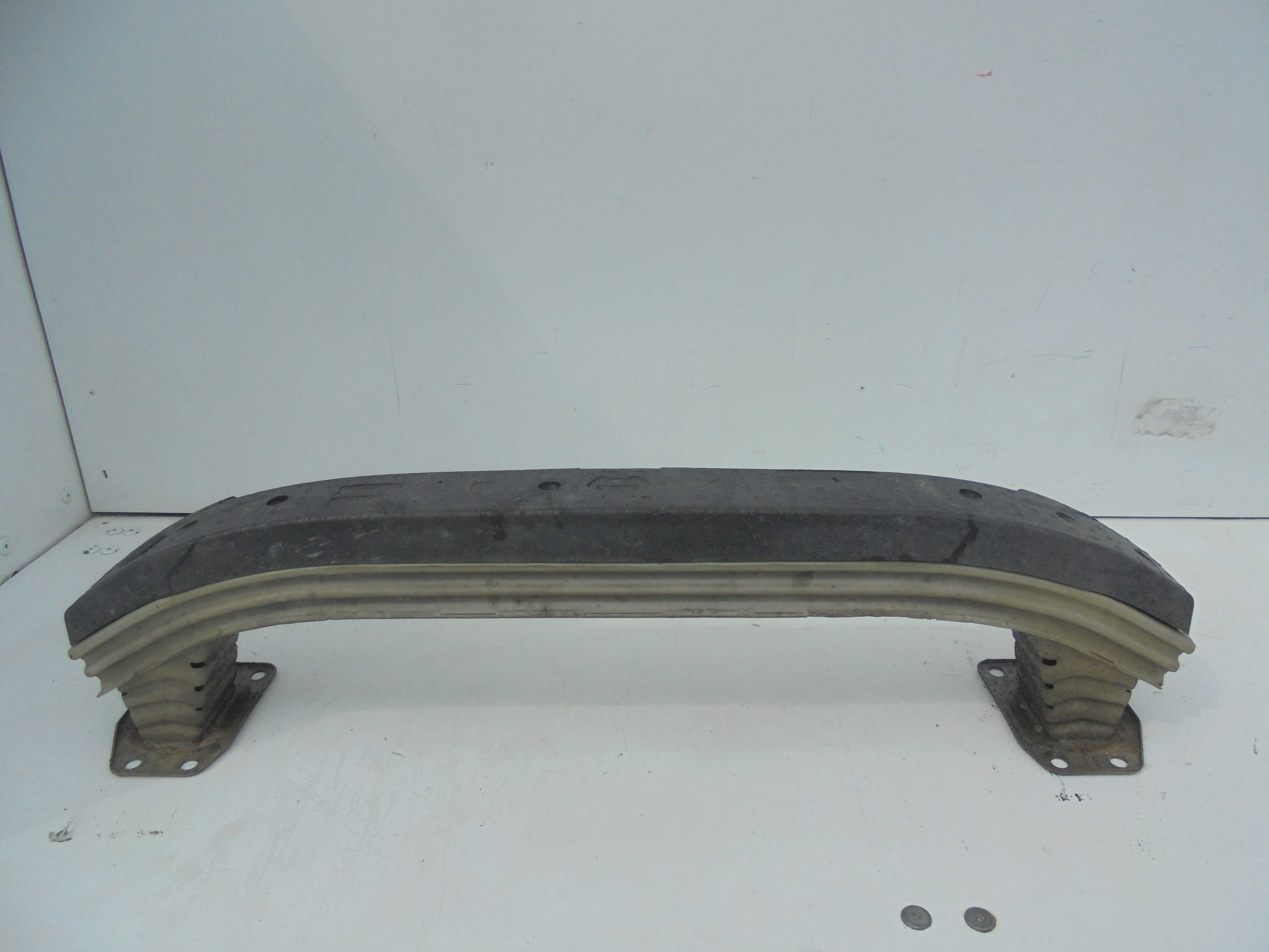 Recambio de refuerzo paragolpes delantero para fiat linea (110) 1.3 16v jtd cat referencia OEM IAM   