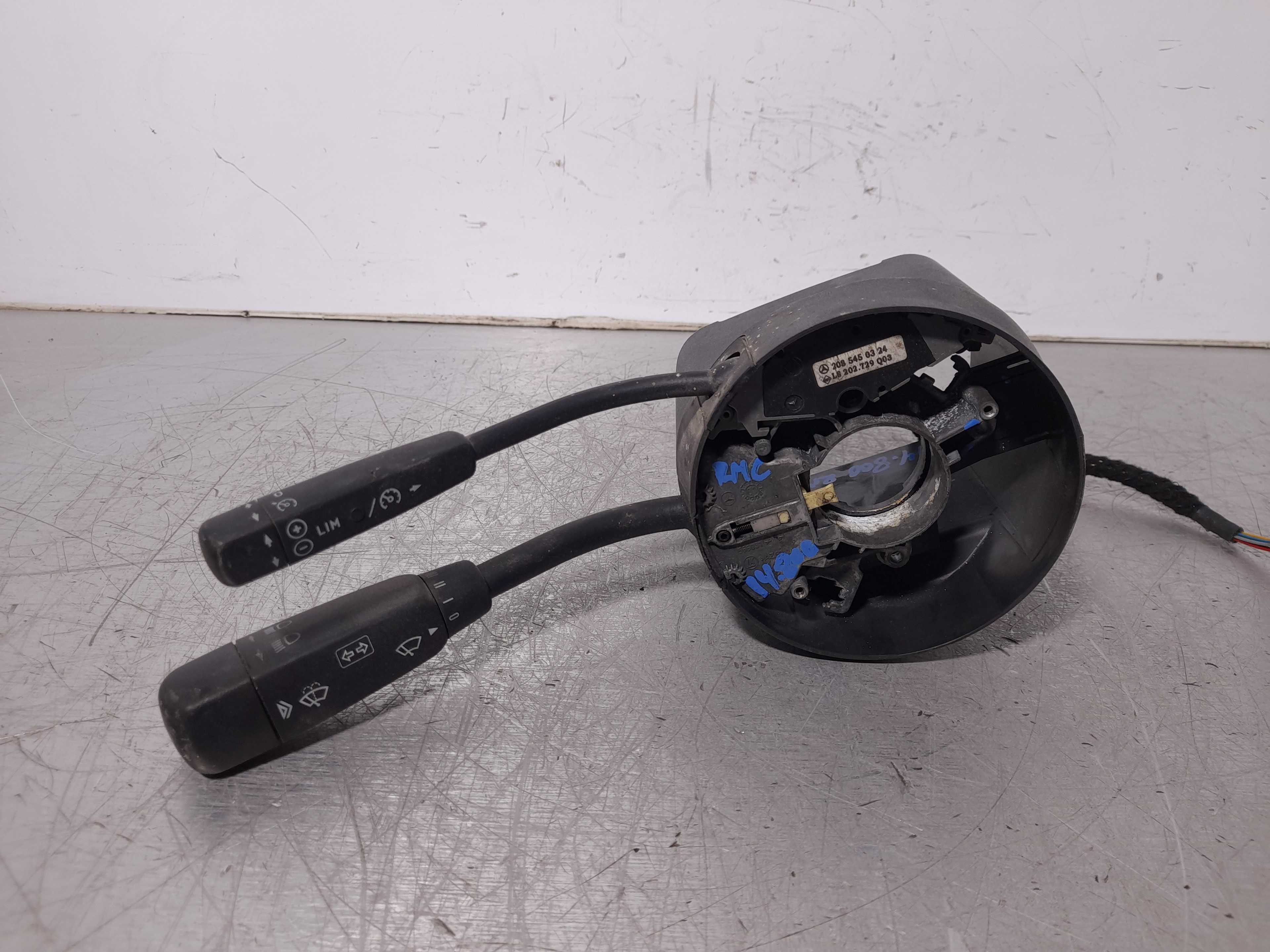 Recambio de mando intermitentes para mercedes-benz clase e (w210) familiar 220 t cdi (210.206) referencia OEM IAM 2085450324  