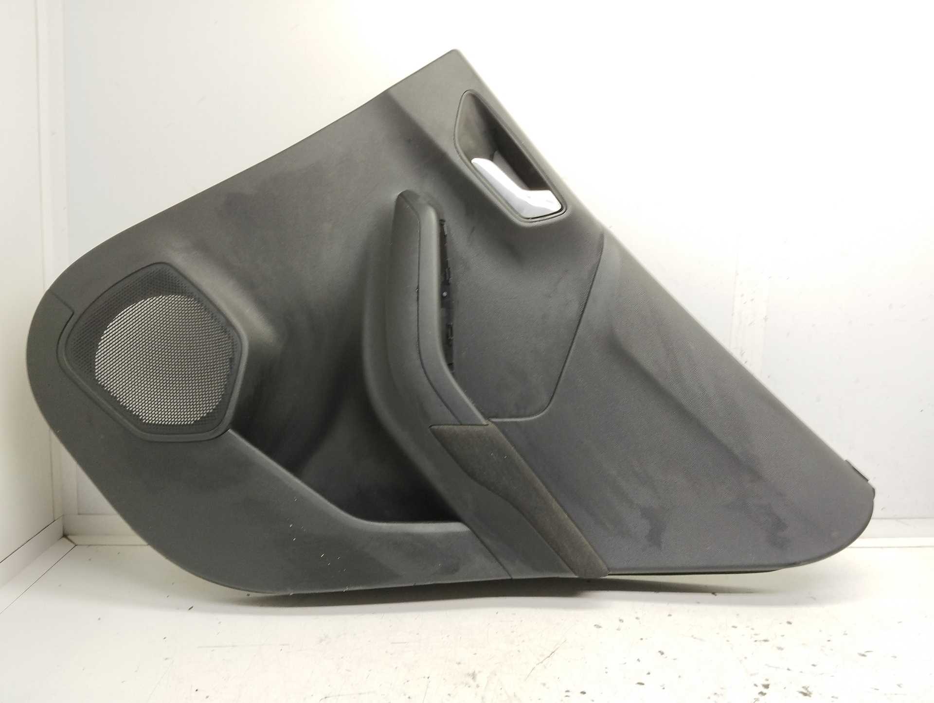Recambio de guarnecido puerta trasera derecha para ford puma hybrid st-line referencia OEM IAM L1TBS27454A  