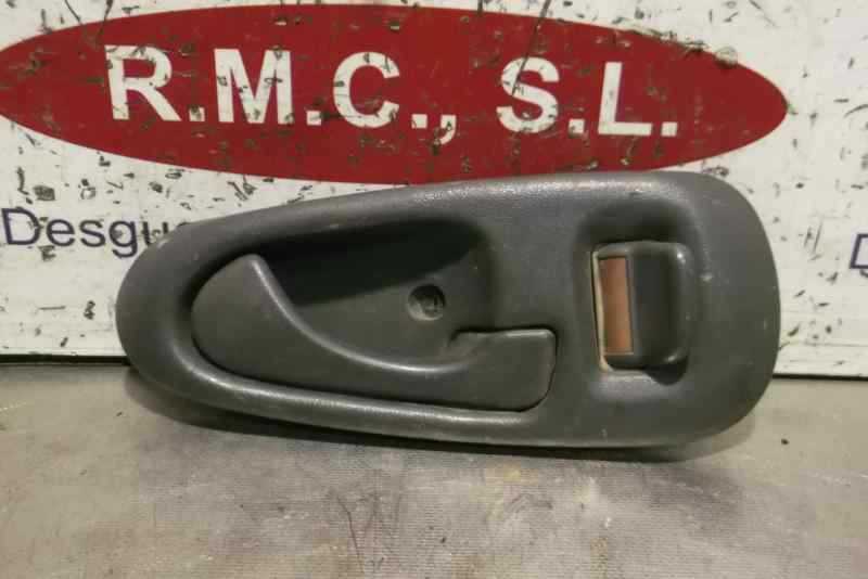 Recambio de maneta interior delantera derecha para mitsubishi l 200 (k6/7) 2.5 turbodiesel referencia OEM IAM   