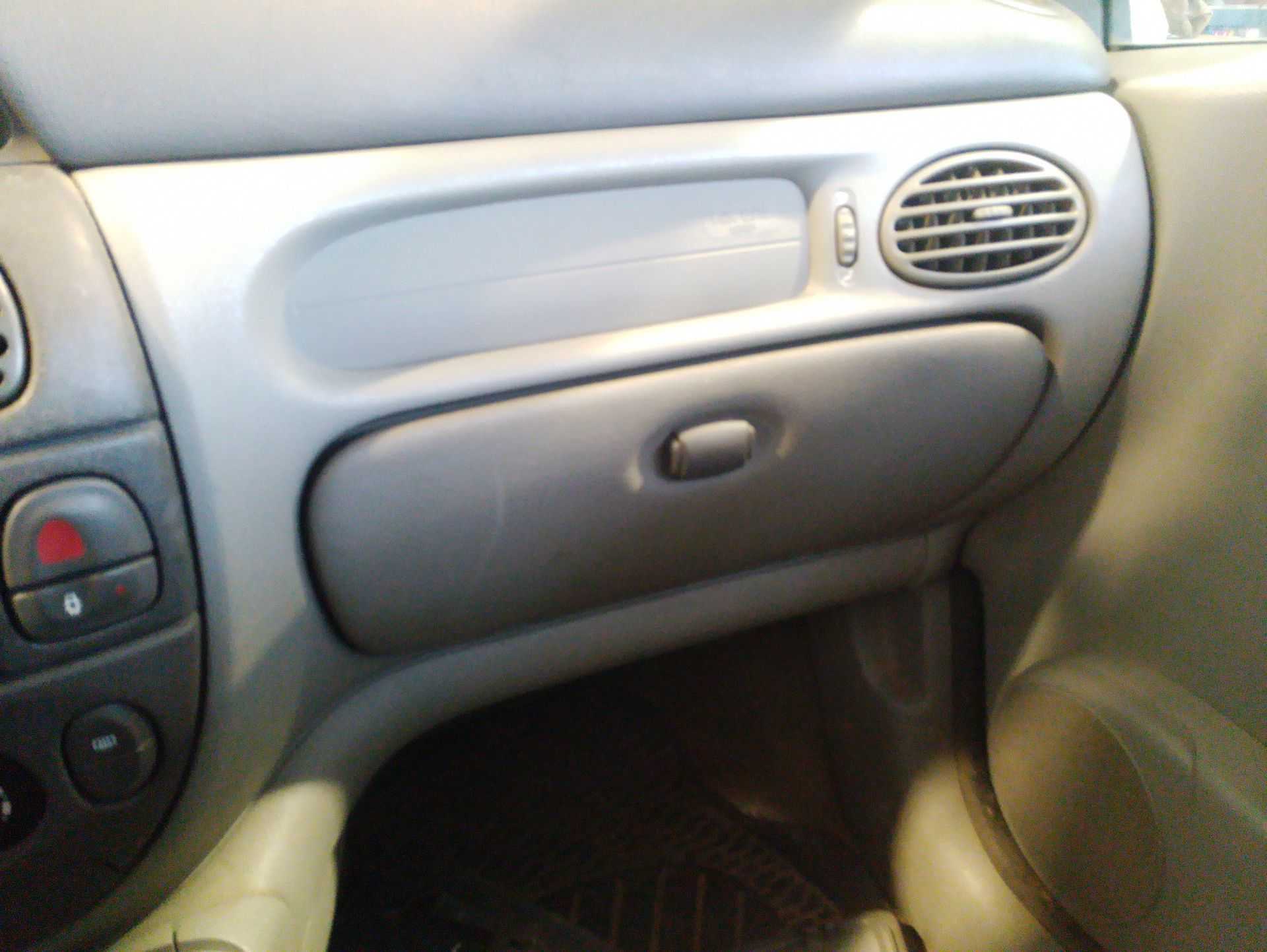 Recambio de guantera para renault scénic i monospace (ja0/1_, fa0_) 1.9 dti (ja1u) referencia OEM IAM 7700839776  