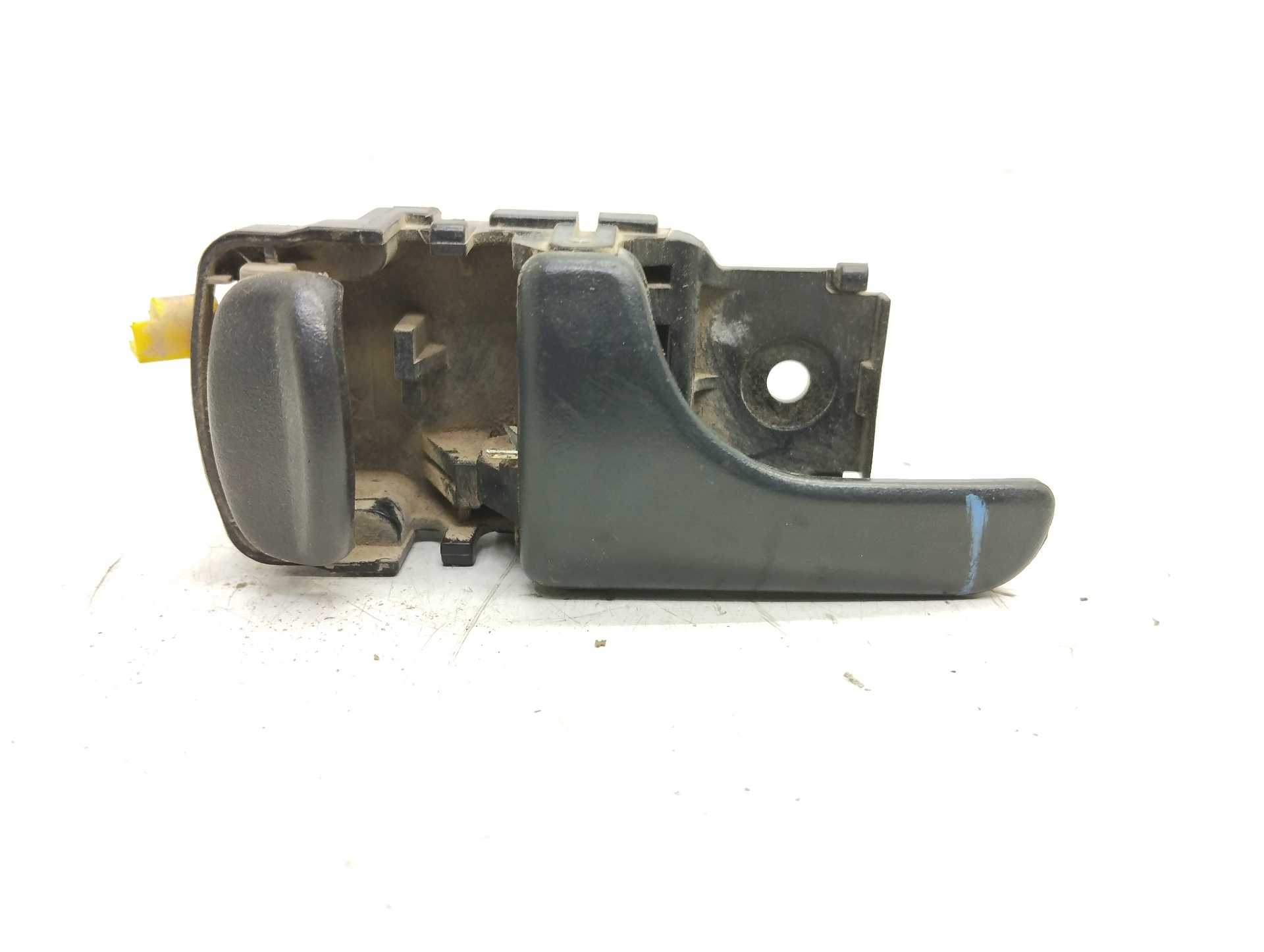 Recambio de maneta interior trasera izquierda para nissan terrano/terrano.ii (r20) aventura referencia OEM IAM   