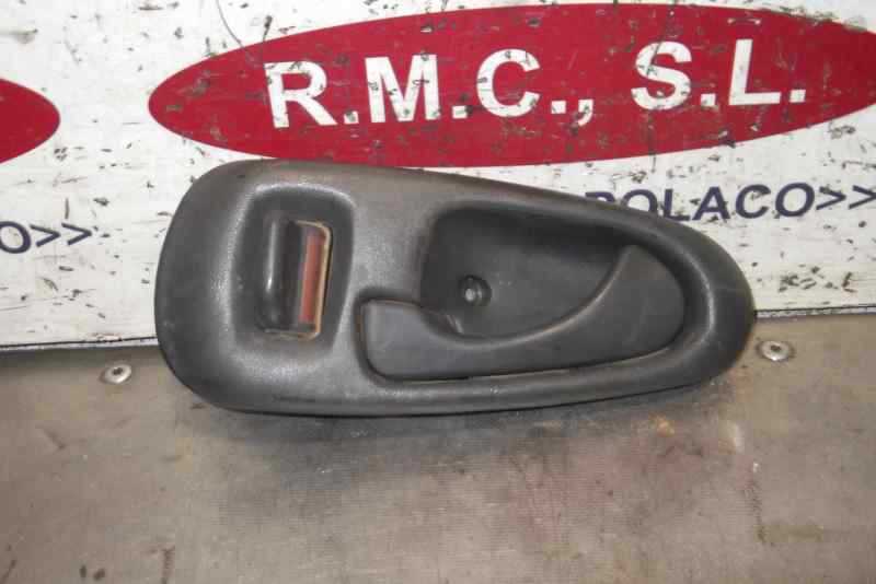Recambio de maneta interior delantera izquierda para mitsubishi l 200 (k6/7) 2.5 turbodiesel referencia OEM IAM   