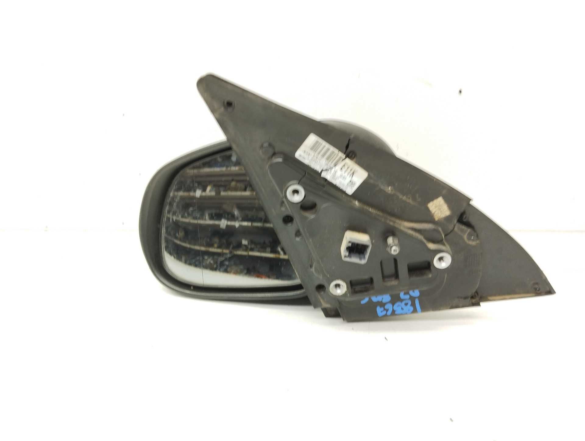 Recambio de retrovisor izquierdo para kia cee´d drive referencia OEM IAM 876101H255  