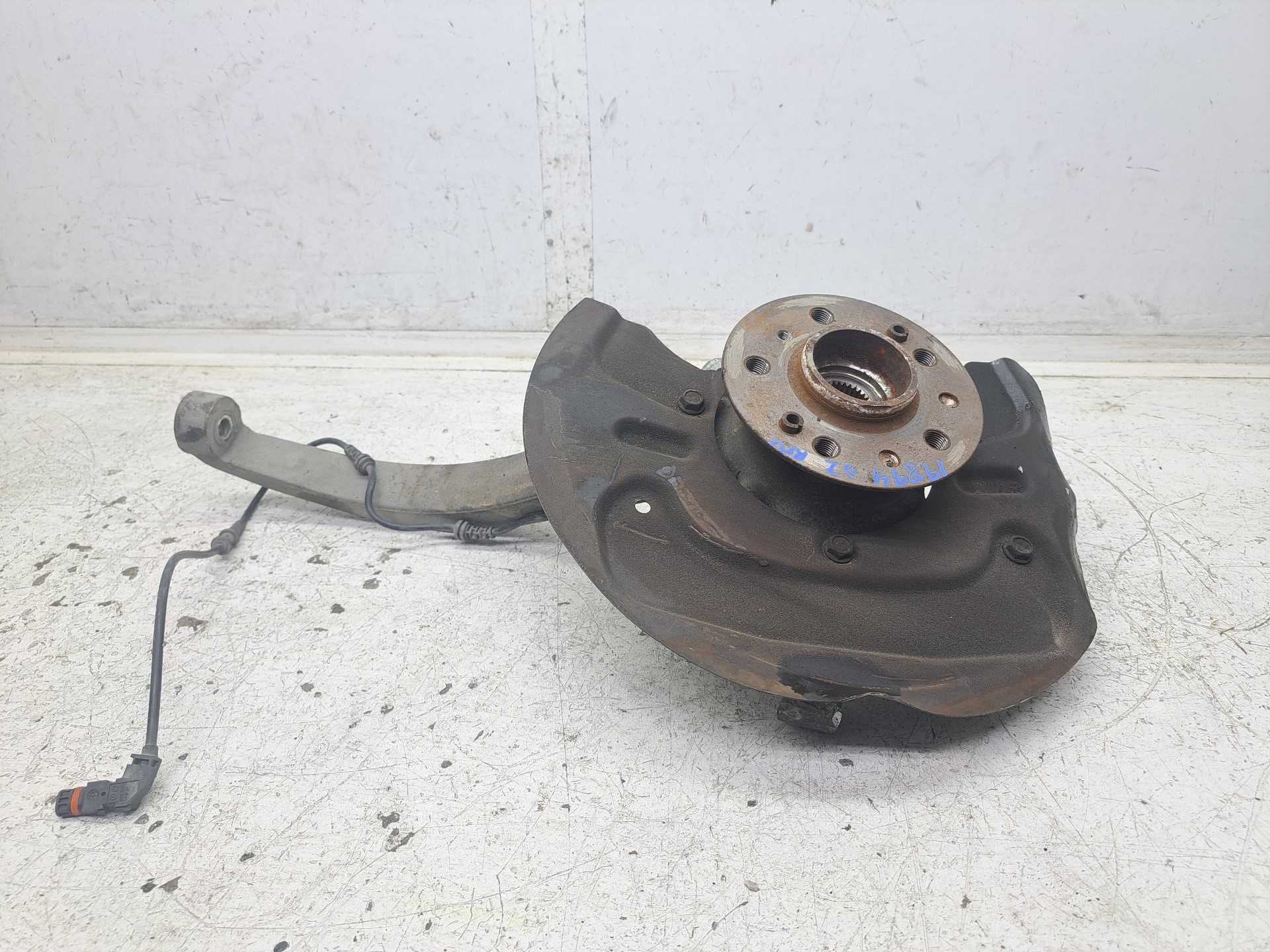 Recambio de mangueta delantera izquierda para mercedes-benz clase gl (x164) 350 bluetec (164.824) referencia OEM IAM 060642  