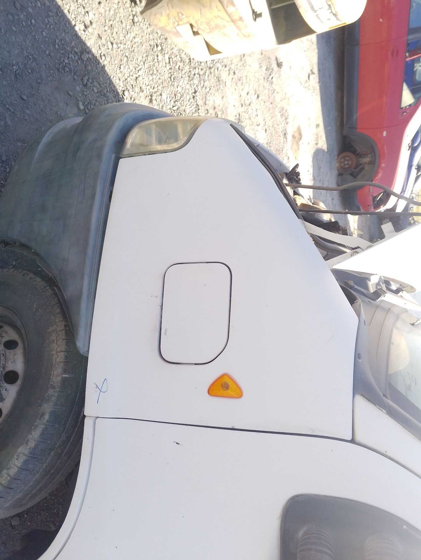 Recambio de aleta delantera izquierda para citroën jumper ii autobús (244, z_) 2.0 hdi referencia OEM IAM 1611433380  