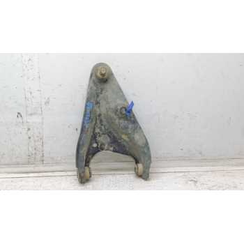 BRAZO SUSPENSION INFERIOR DELANTERO DERECHO 545006623R 