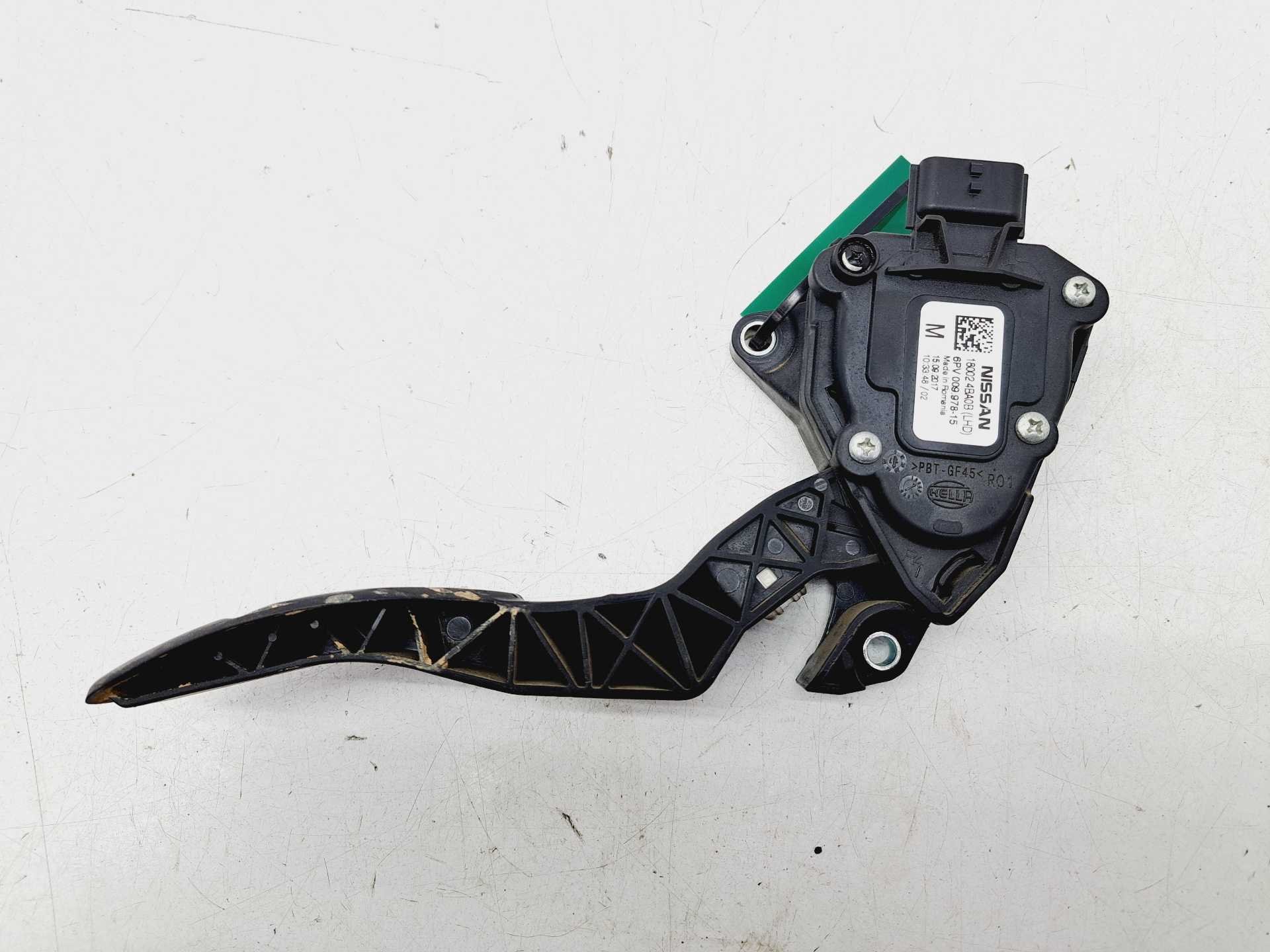 Recambio de pedal acelerador para renault kadjar bose edition referencia OEM IAM 180024BA0B  