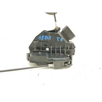 Recambio de cerradura puerta trasera derecha para ford c-max trend referencia OEM IAM 40744138 AM5AR26412 FOMOCO
