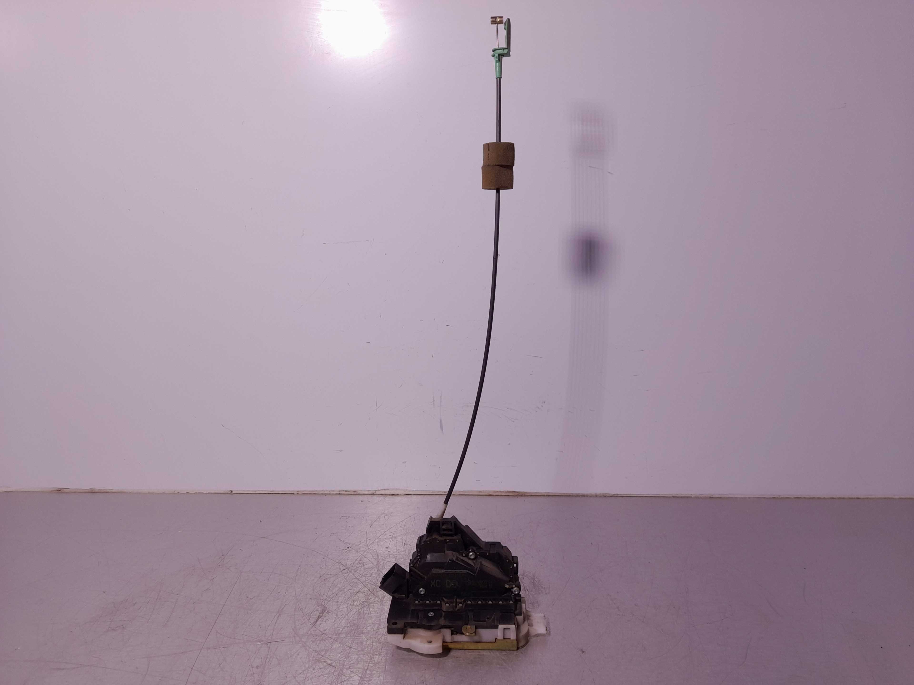 Recambio de cerradura puerta trasera izquierda para ford mondeo berlina (ge) ambiente referencia OEM IAM 2S4AA26413EA  