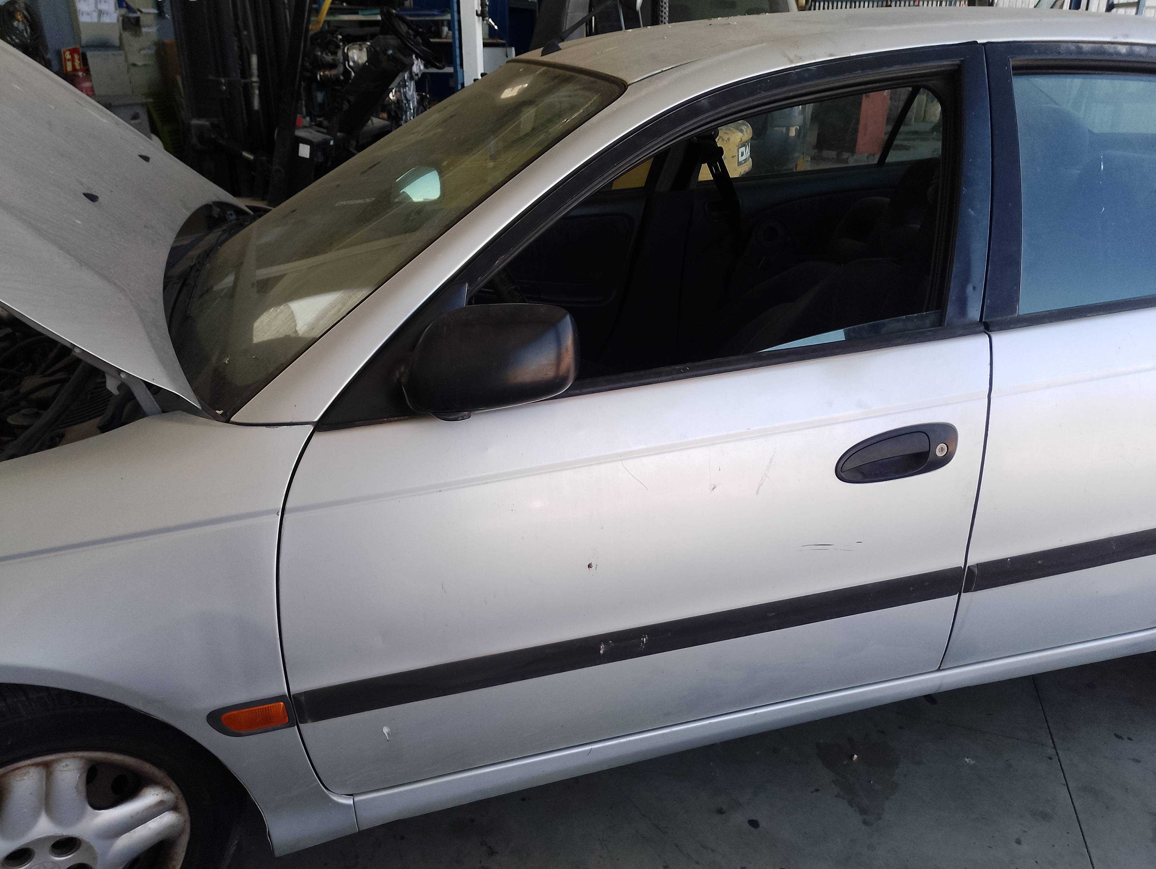 Recambio de puerta delantera izquierda para toyota avensis berlina (t 22) 1.6 luna (5-ptas.) referencia OEM IAM   