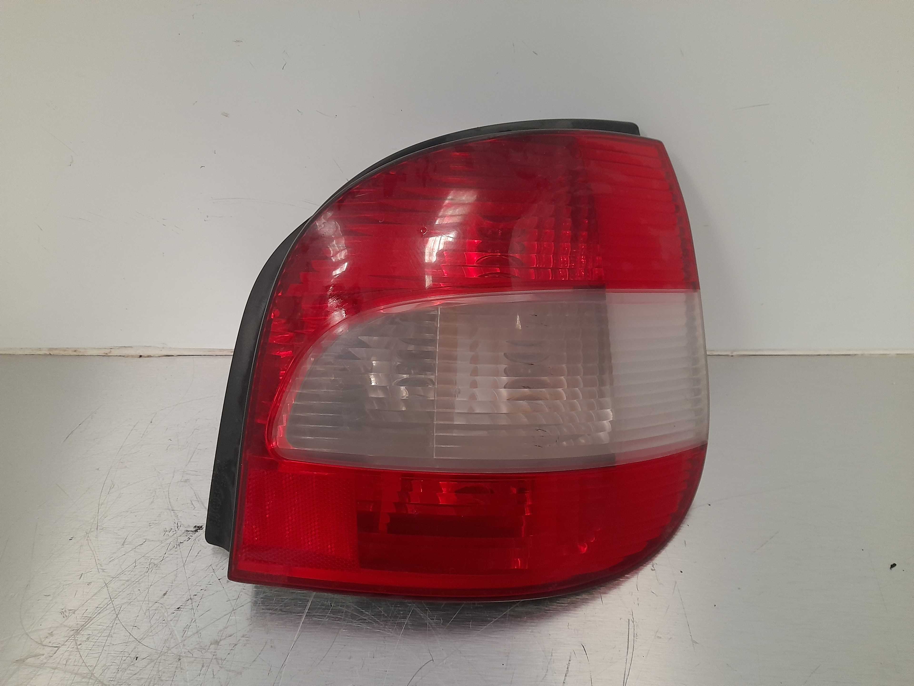 Recambio de piloto trasero derecho para renault scenic (ja..) 1.9 dci authentique referencia OEM IAM   