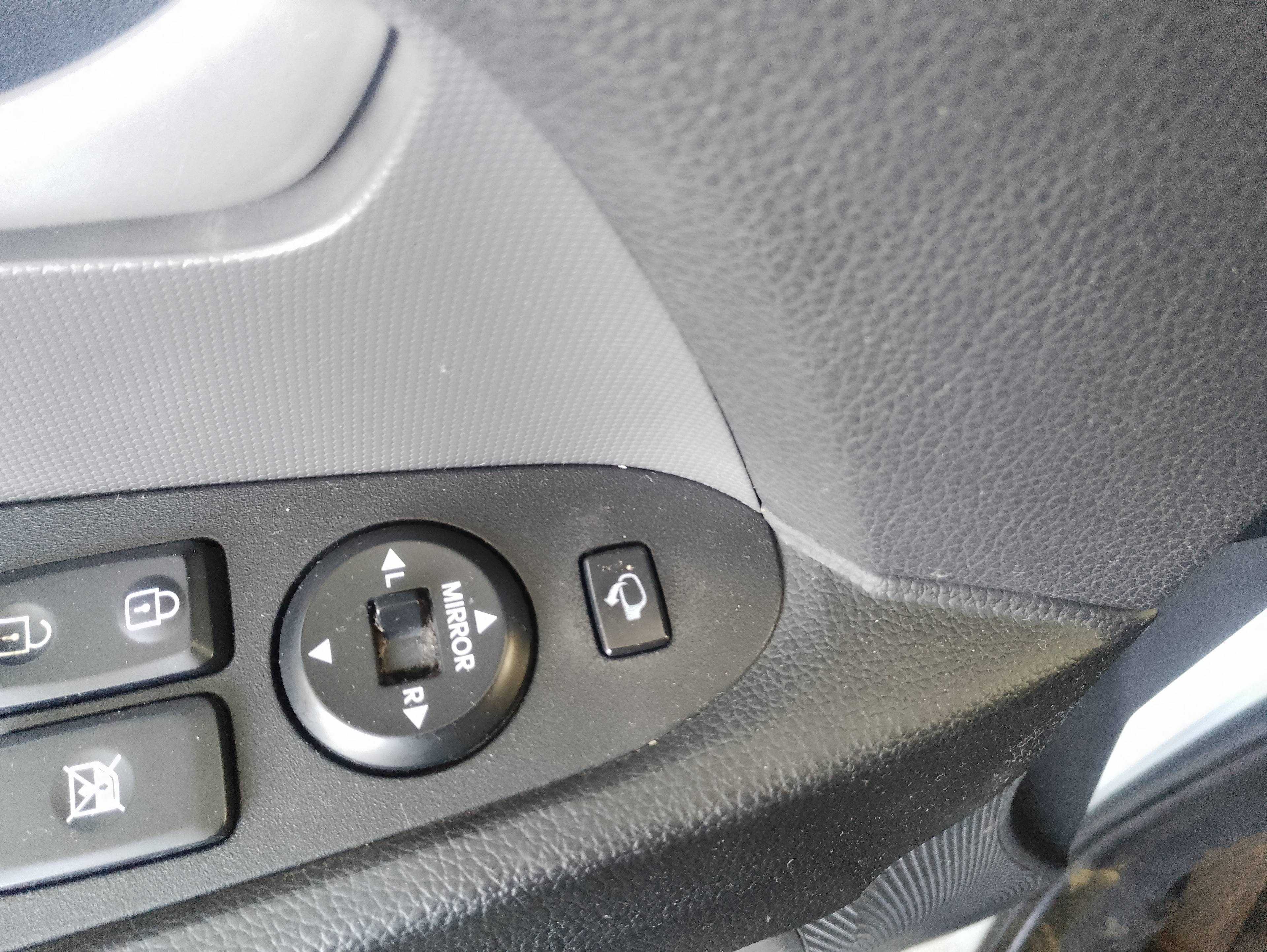 Recambio de mando retrovisor para kia sportage business 2wd referencia OEM IAM   