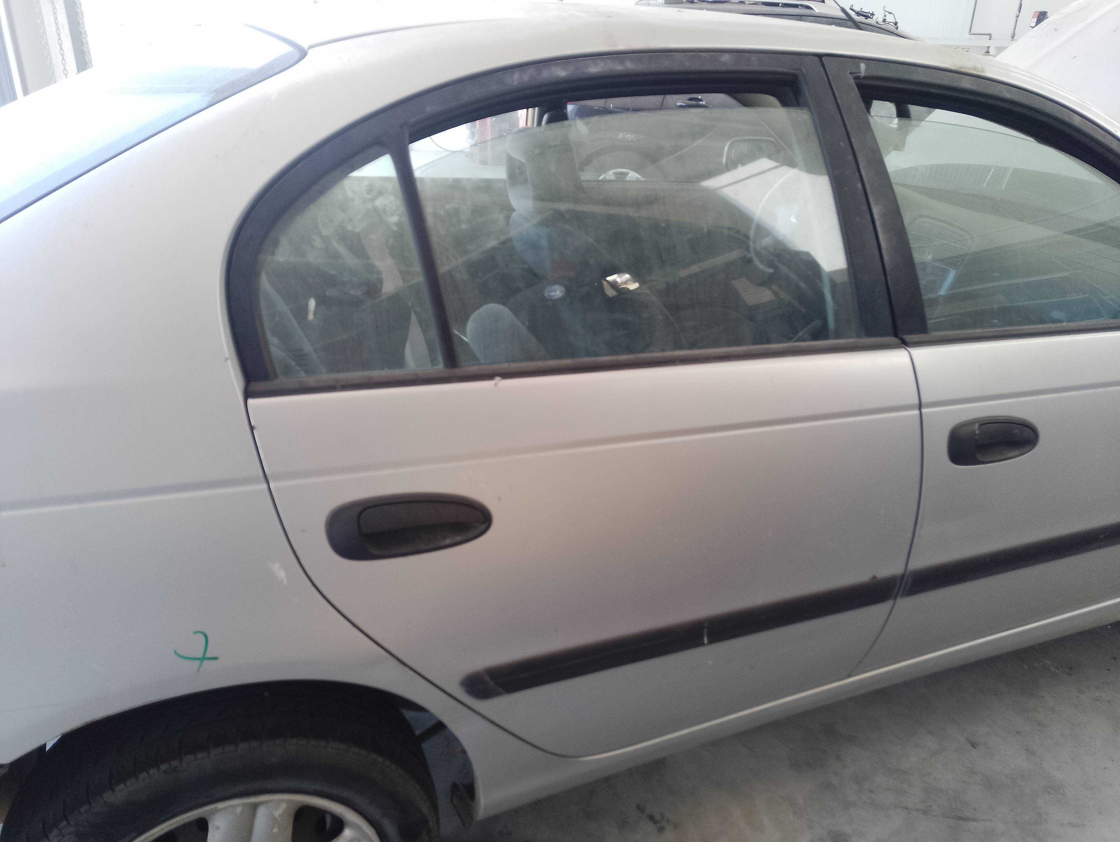 Recambio de puerta trasera derecha para toyota avensis berlina (t 22) 1.6 luna (5-ptas.) referencia OEM IAM   
