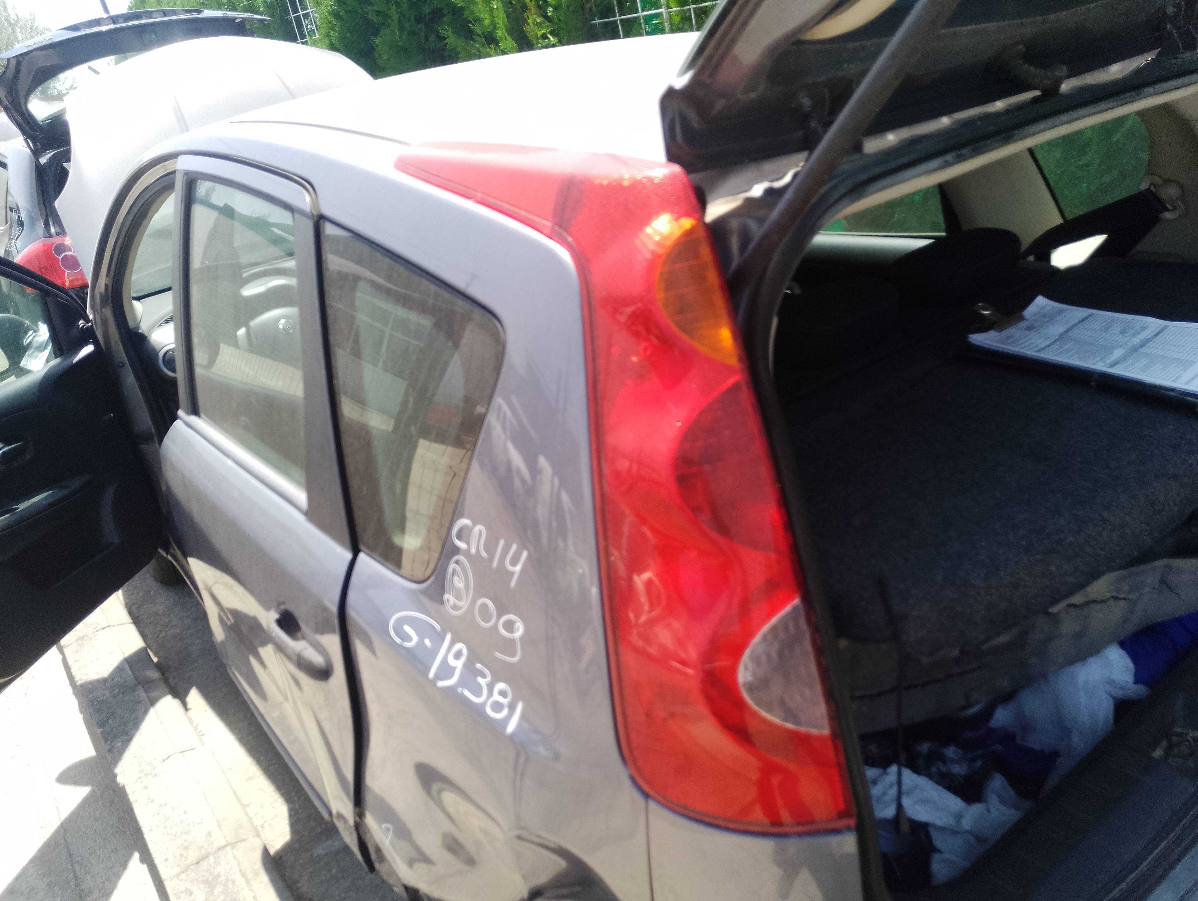 Recambio de piloto trasero izquierdo para nissan note (e11e) acenta referencia OEM IAM   