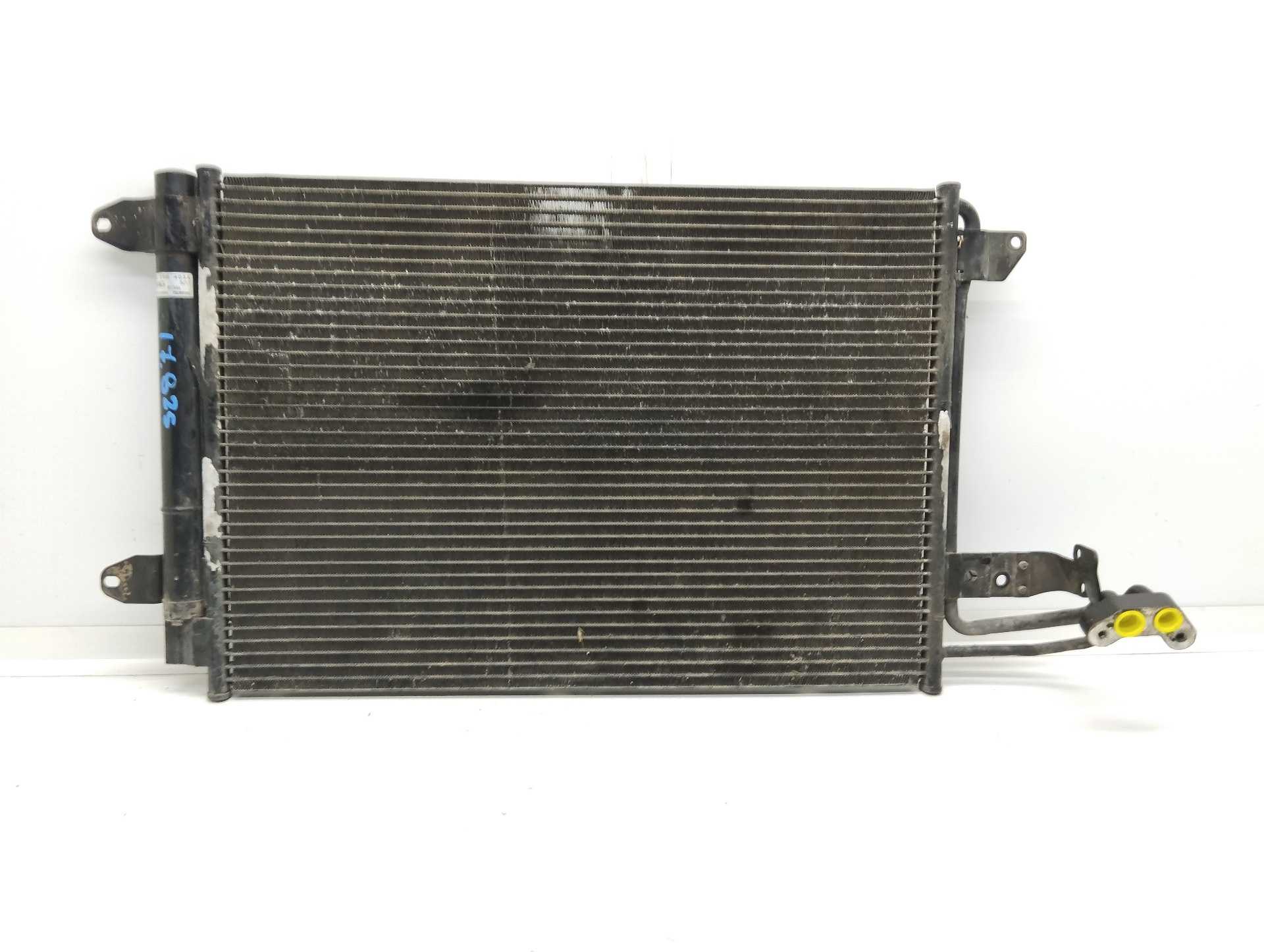 Recambio de condensador / radiador aire acondicionado para volkswagen jetta (1k2) 2.0 tdi referencia OEM IAM 1K0298403A 1K032041