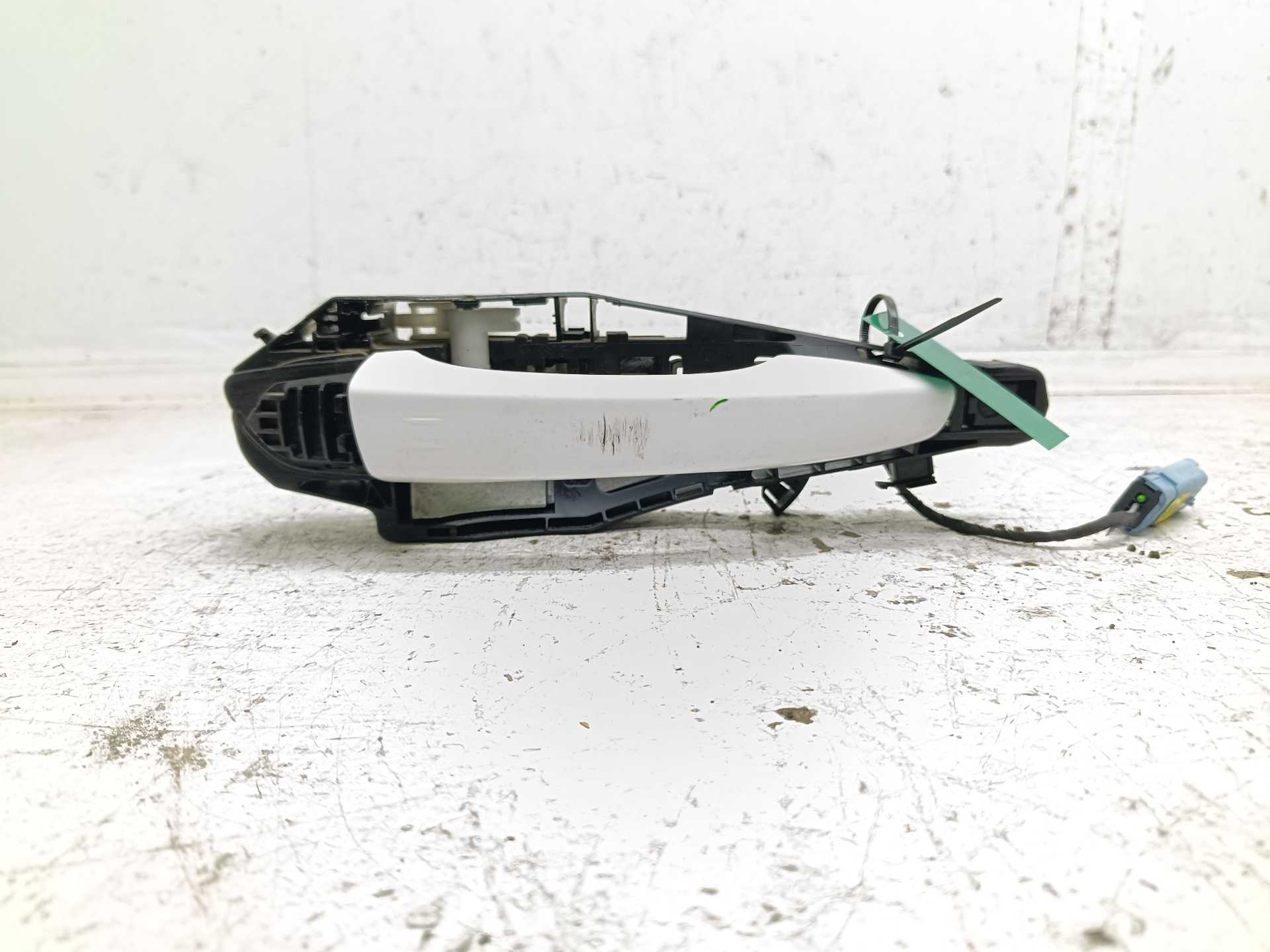 Recambio de maneta exterior delantera derecha para peugeot 3008 active referencia OEM IAM 9820340980 242728 