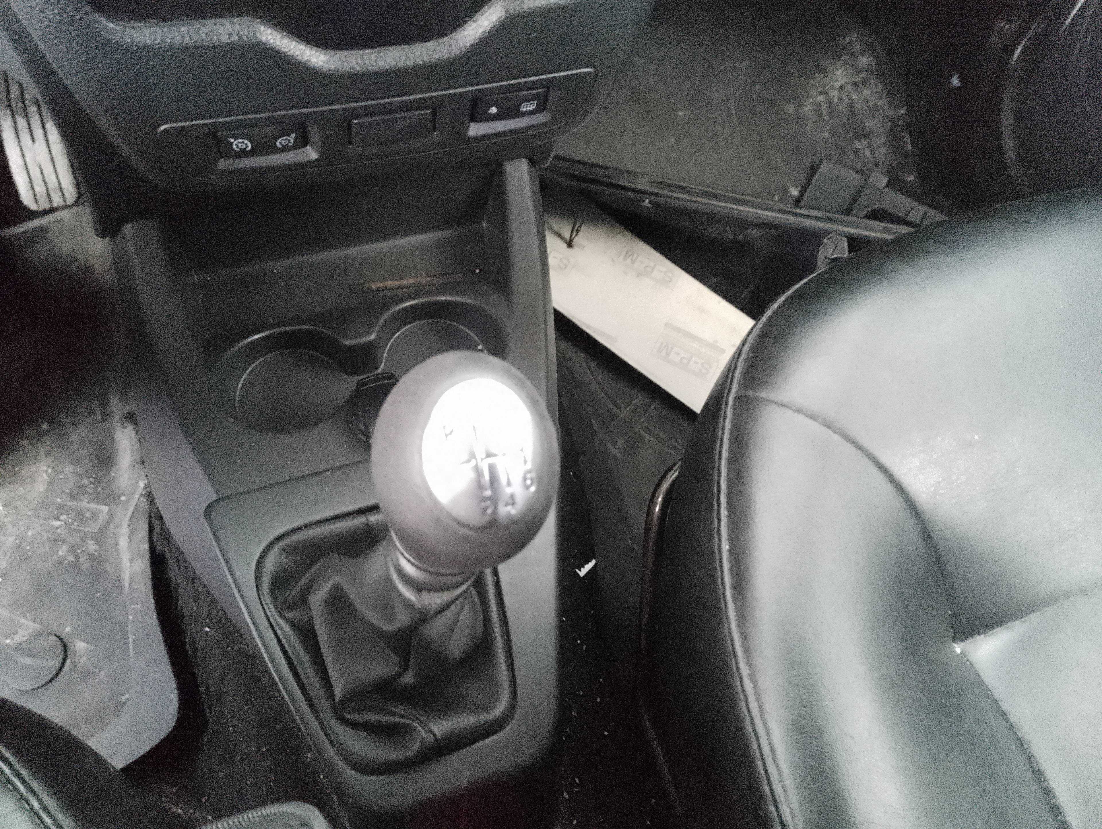 Recambio de palanca cambio para dacia lodgy 15th anniversary referencia OEM IAM   