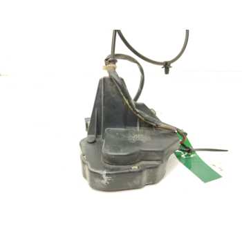 CERRADURA PUERTA LATERAL DERECHA A045777 