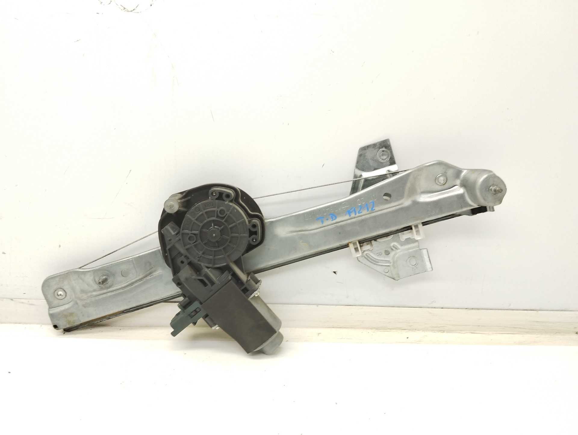 Recambio de elevalunas trasero derecho para renault scenic iv black edition referencia OEM IAM 123401ARD 402805F 