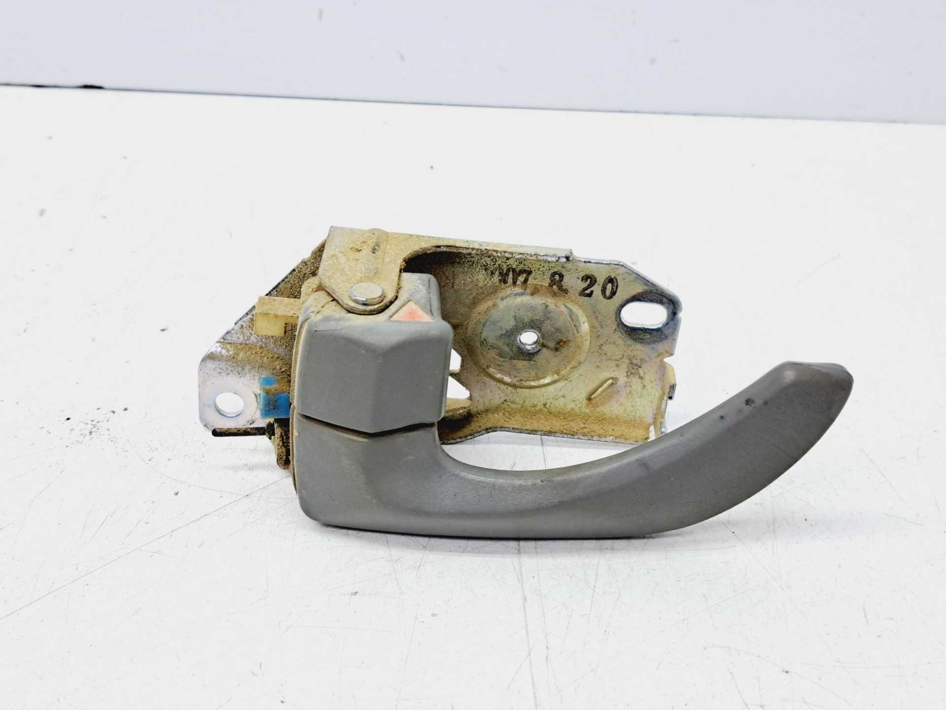 Recambio de maneta interior trasera izquierda para kia sorento 2.5 crdi active referencia OEM IAM   