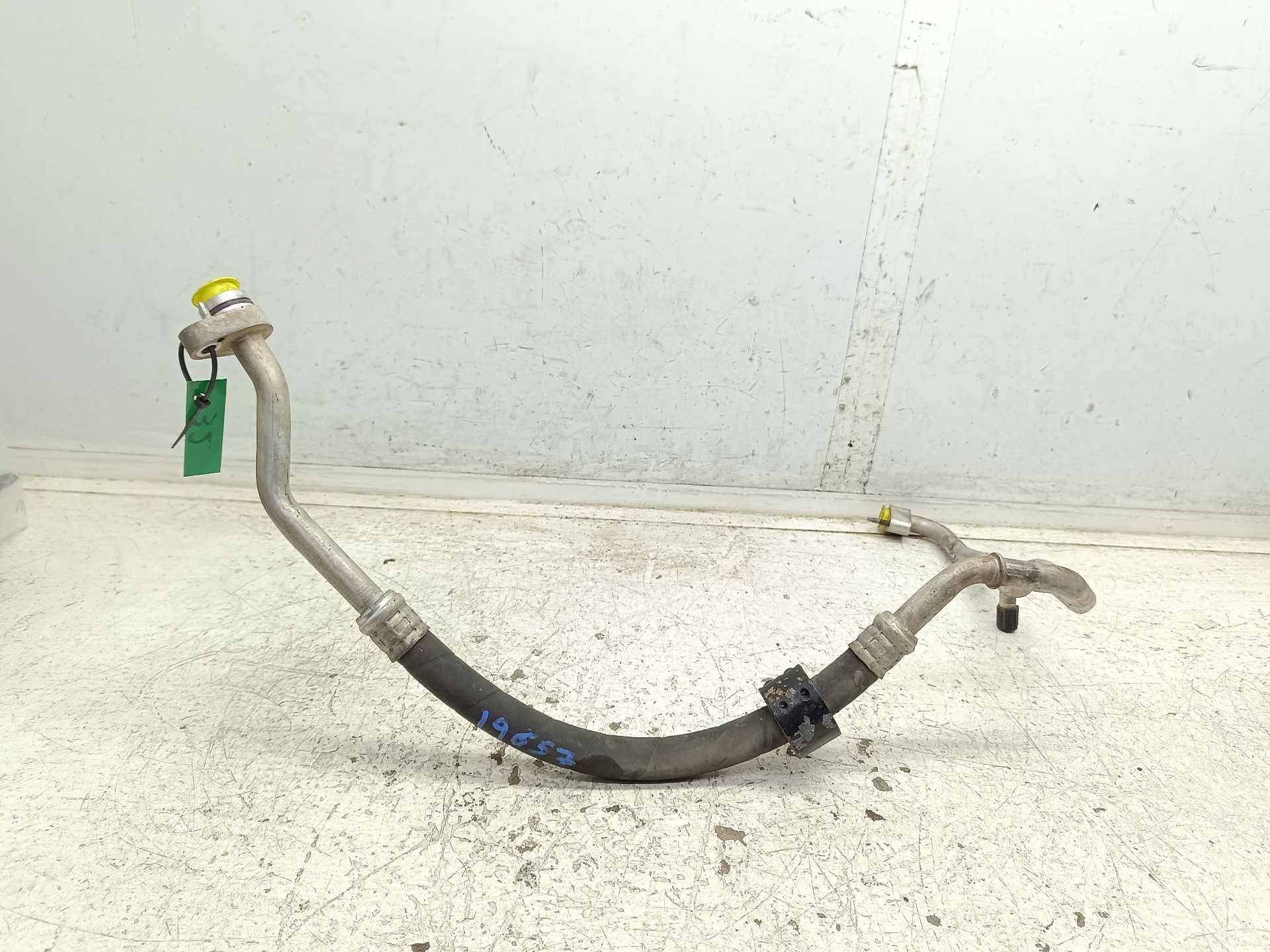 Recambio de tubos aire acondicionado para volkswagen golf vii lim. (5g1) advance bluemotion referencia OEM IAM 5Q0820743G  